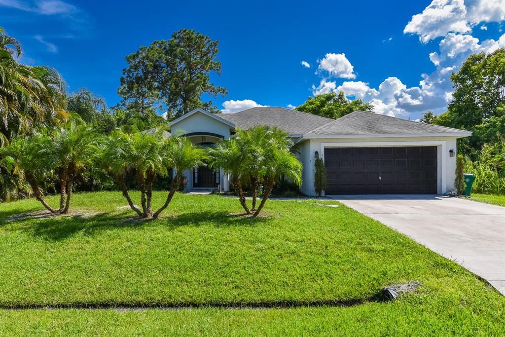 Photo of 1158 SW London Lane, Port Saint Lucie, FL 34953 (MLS # R10740151)