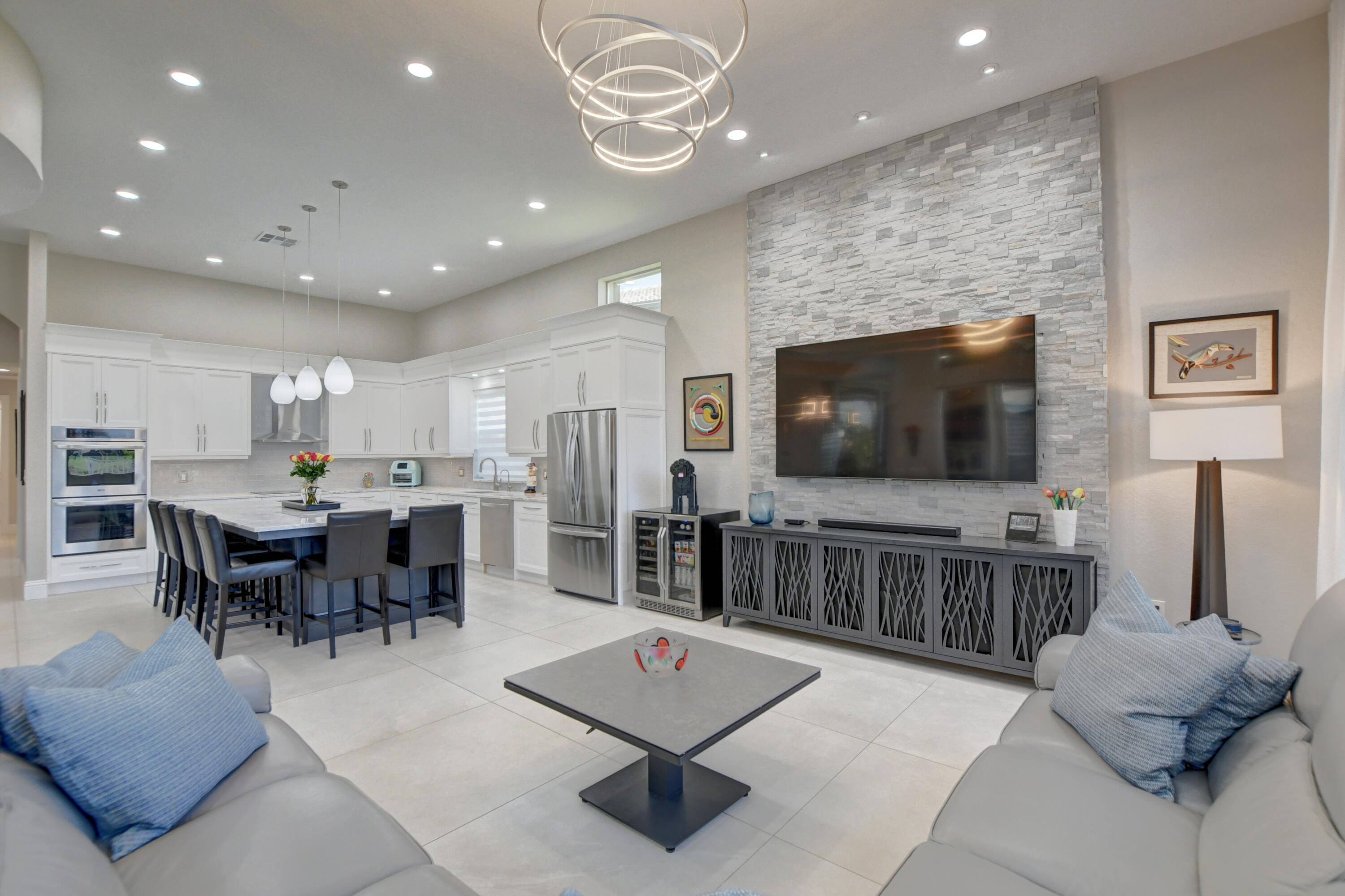 CAPELLA 2 - Residential