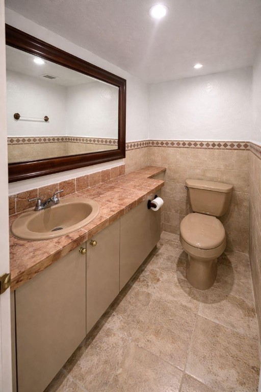 The Hemispheres - Residential