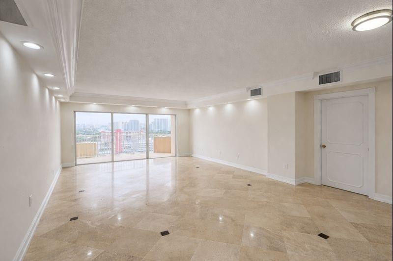 The Hemispheres - Residential