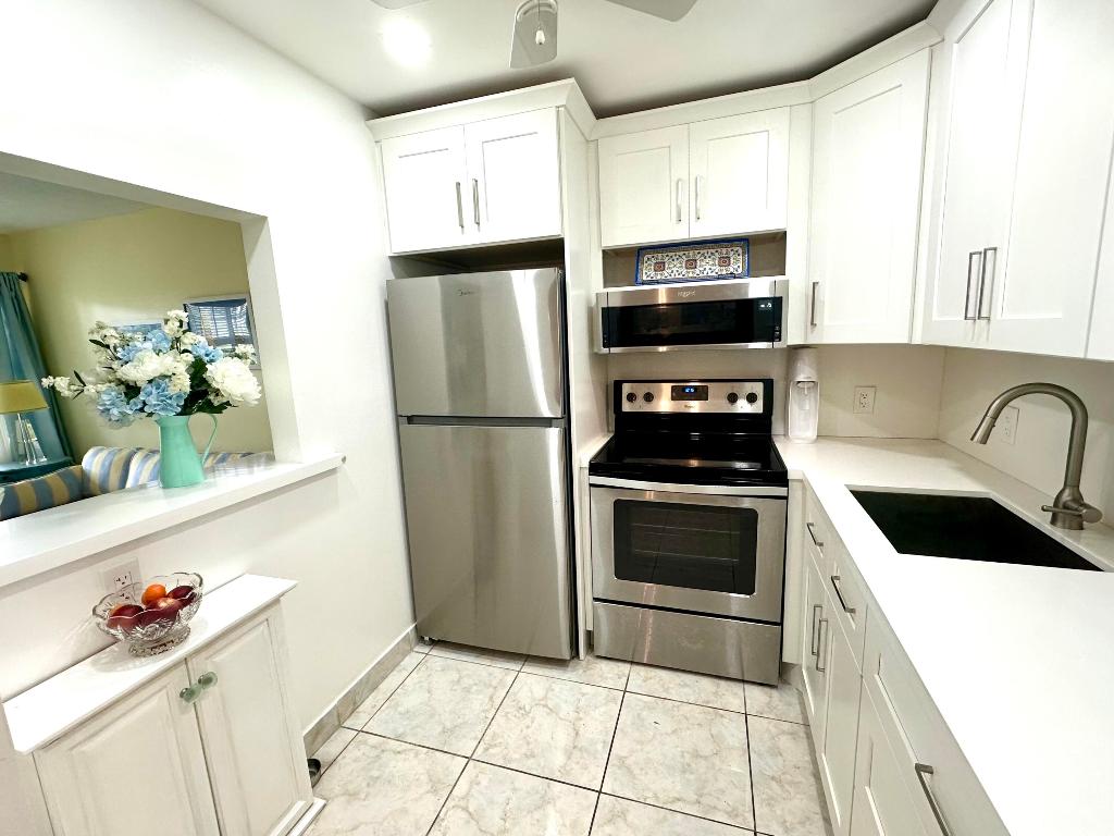 SHEFFIELD CONDOS A TO Q - Residential