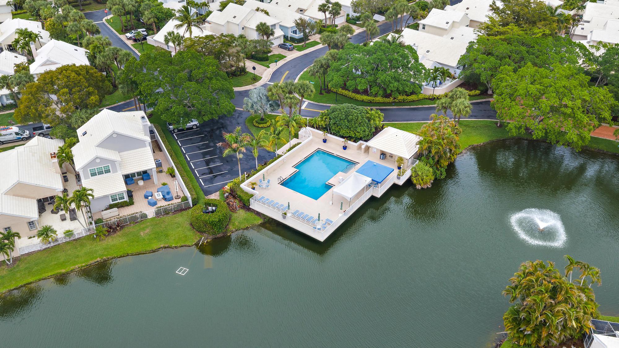 BARCLAY CLUB AT PGA NATL - Residential