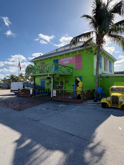 A home in South Palm Beach