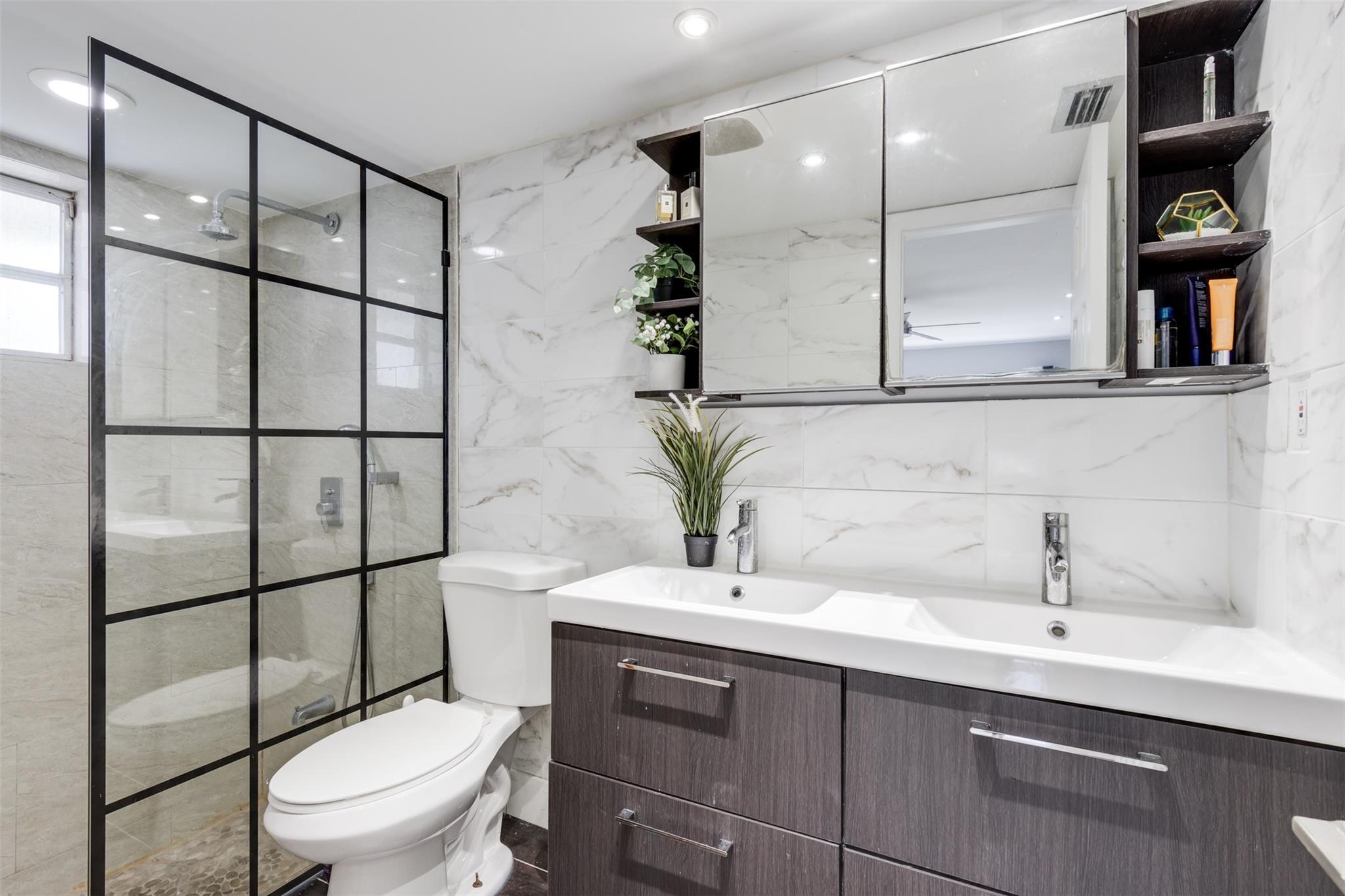 Woodlands Sec Seven 67-41 - Residential