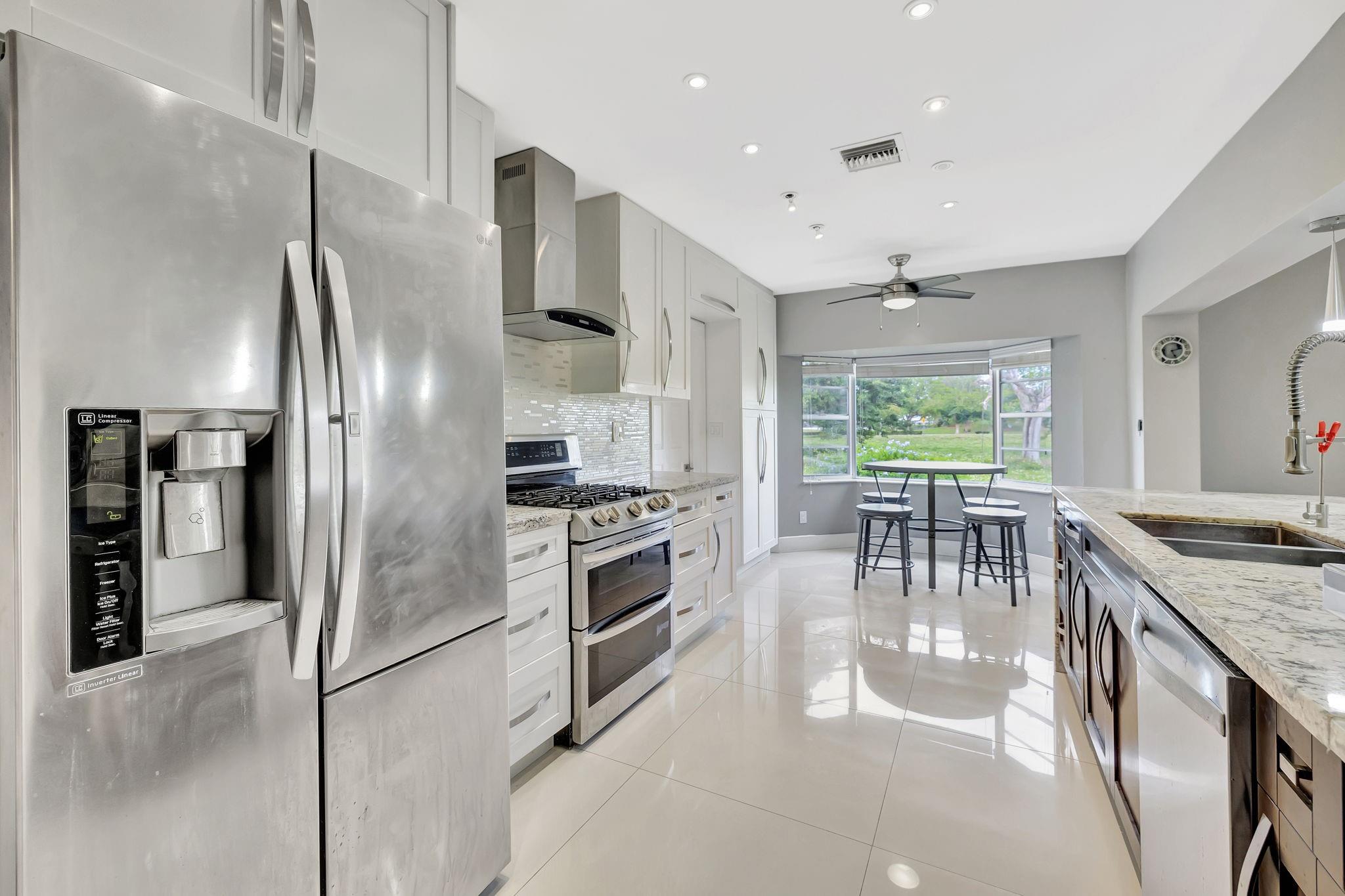 Woodlands Sec Seven 67-41 - Residential
