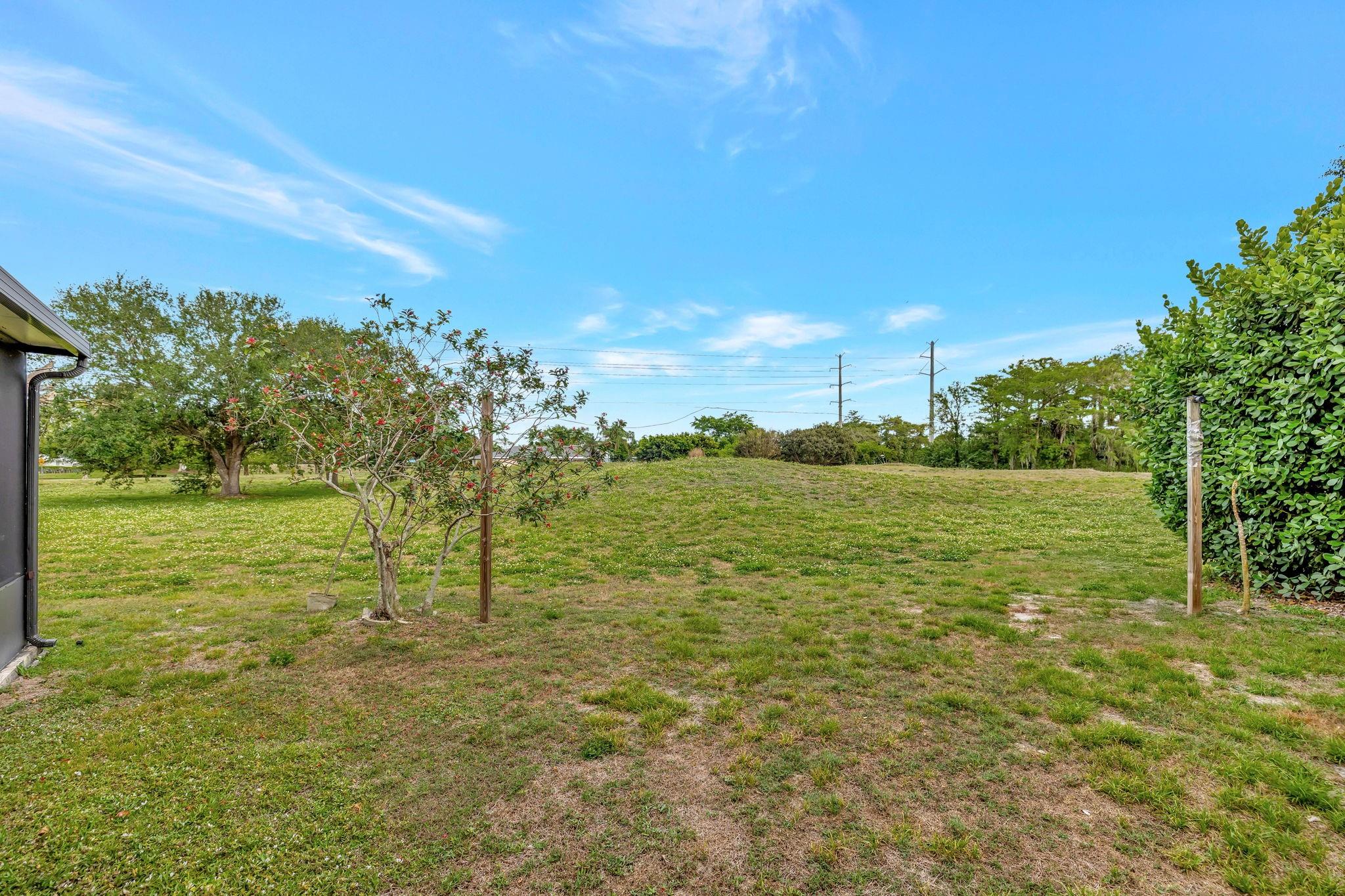 Woodlands Sec Seven 67-41 - Residential
