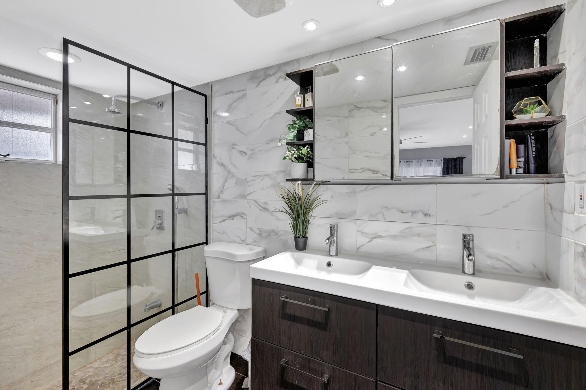 Woodlands Sec Seven 67-41 - Residential