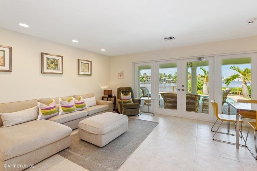 Isla Bahia 47-27 B - Residential