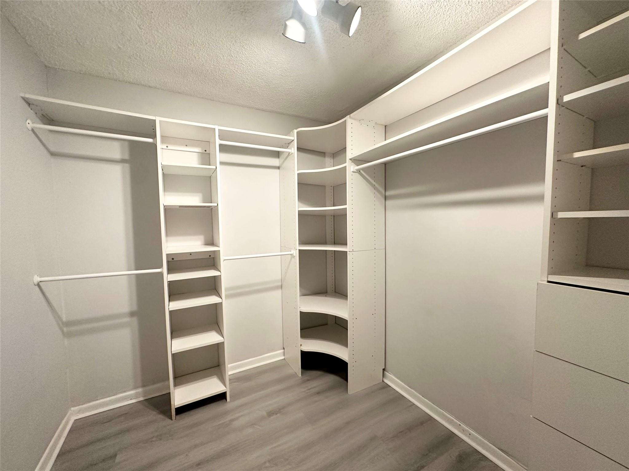 MINTO PLANTATION - 3 - Residential