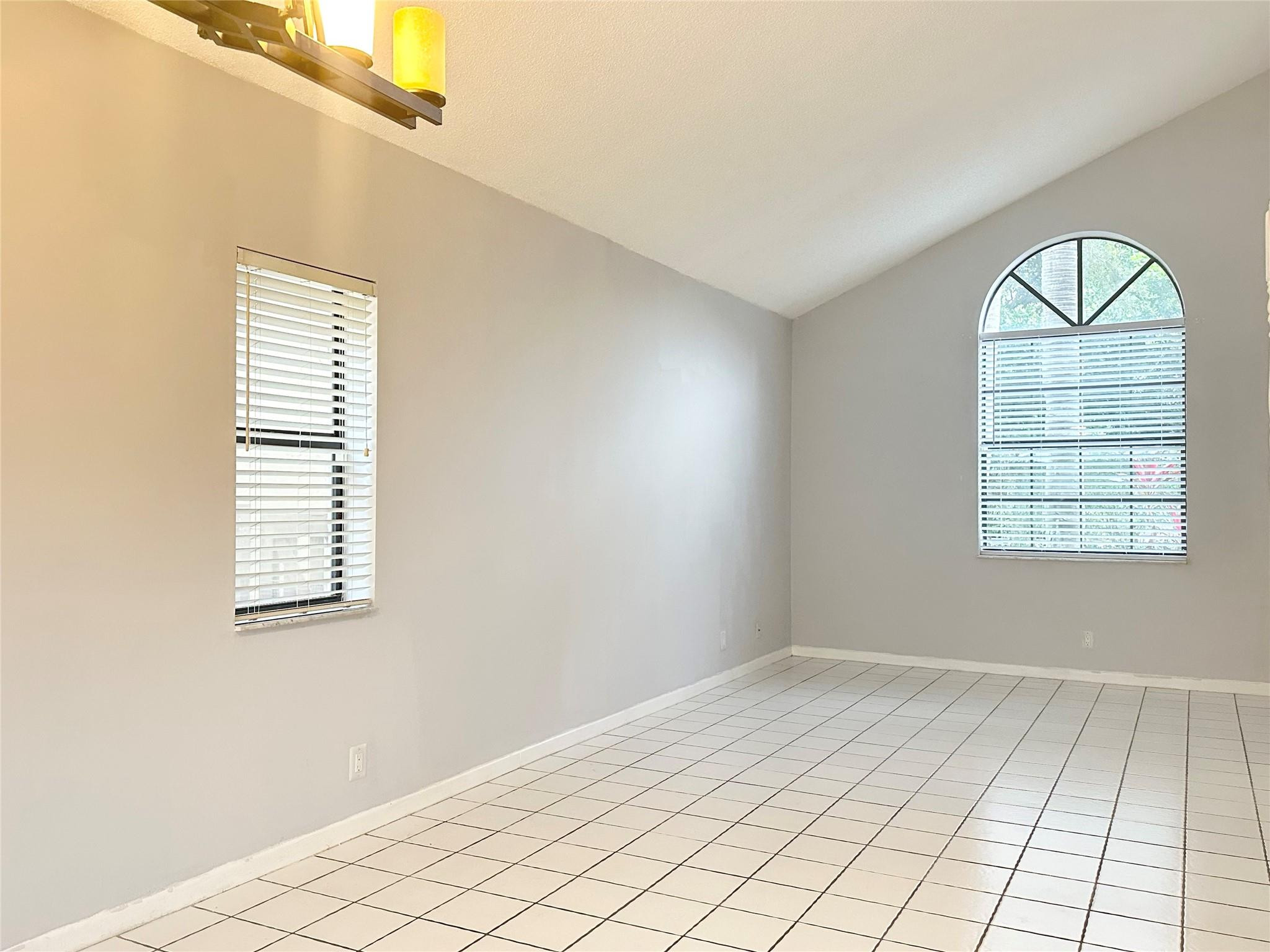 MINTO PLANTATION - 3 - Residential