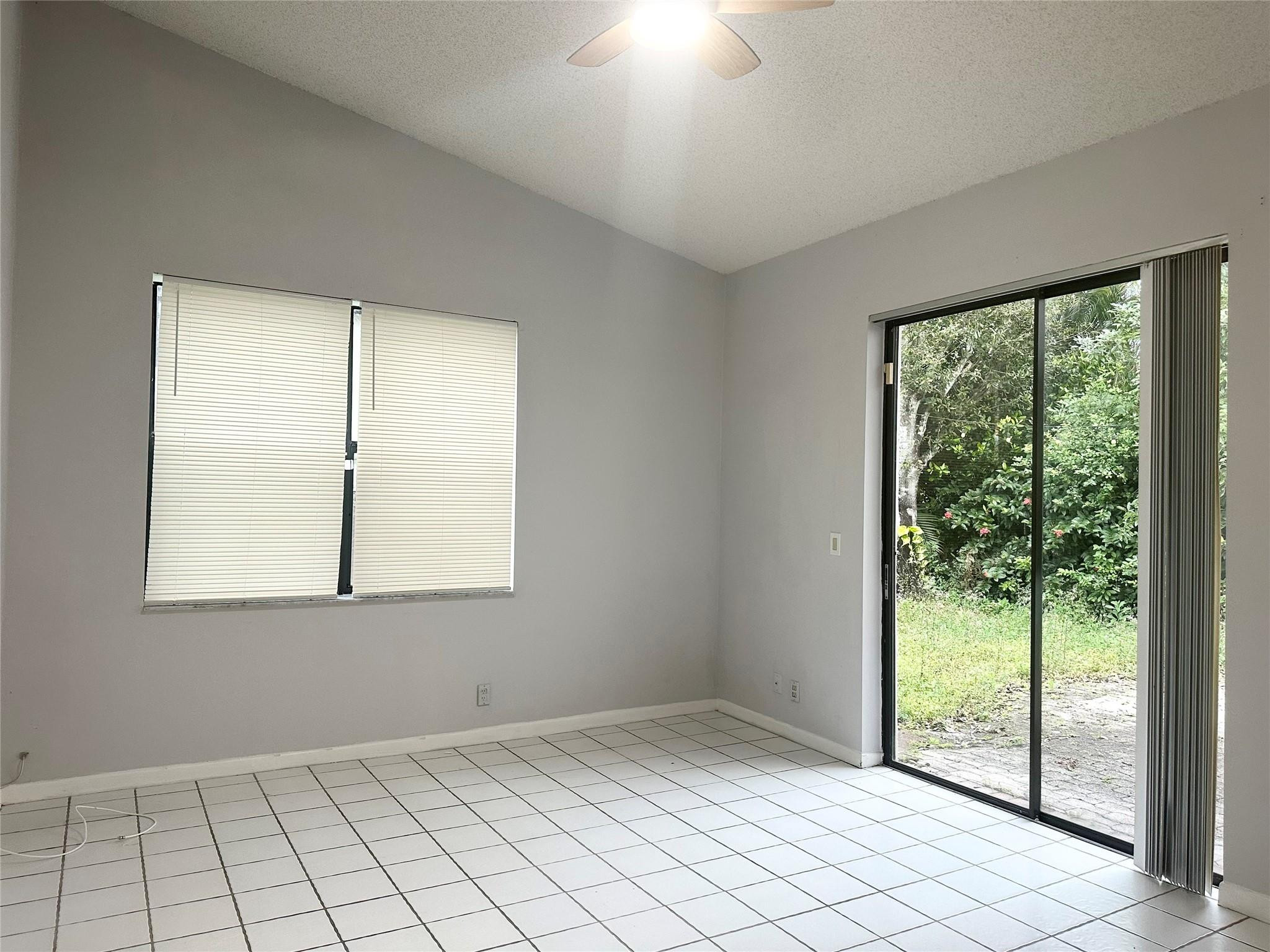 MINTO PLANTATION - 3 - Residential