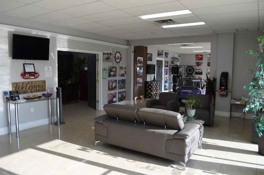 Photo of 5361 N Nob Hill Road, Sunrise, FL (MLS # B26025039)