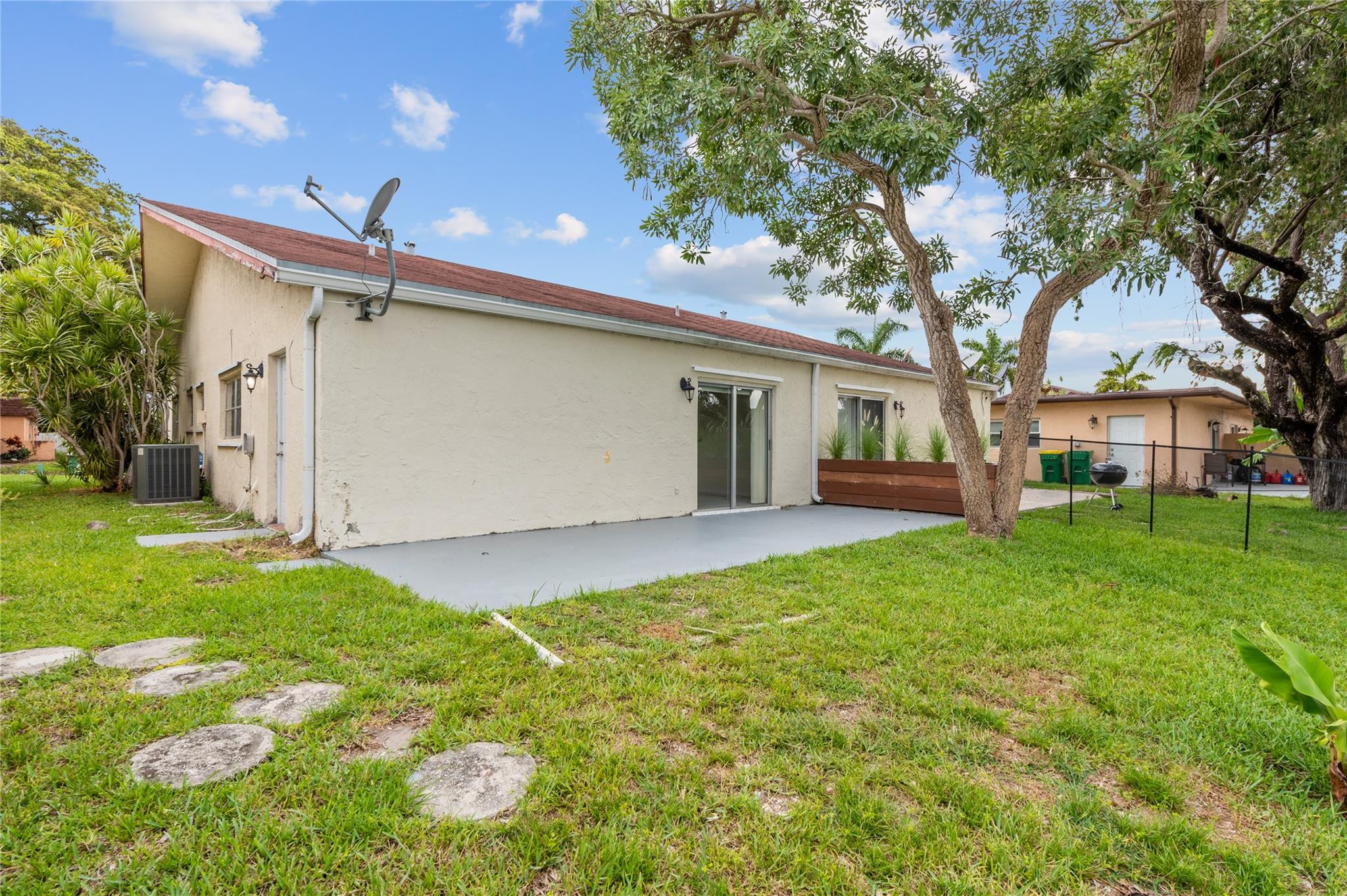 P R D Sub 76-5 B - Residential Lease