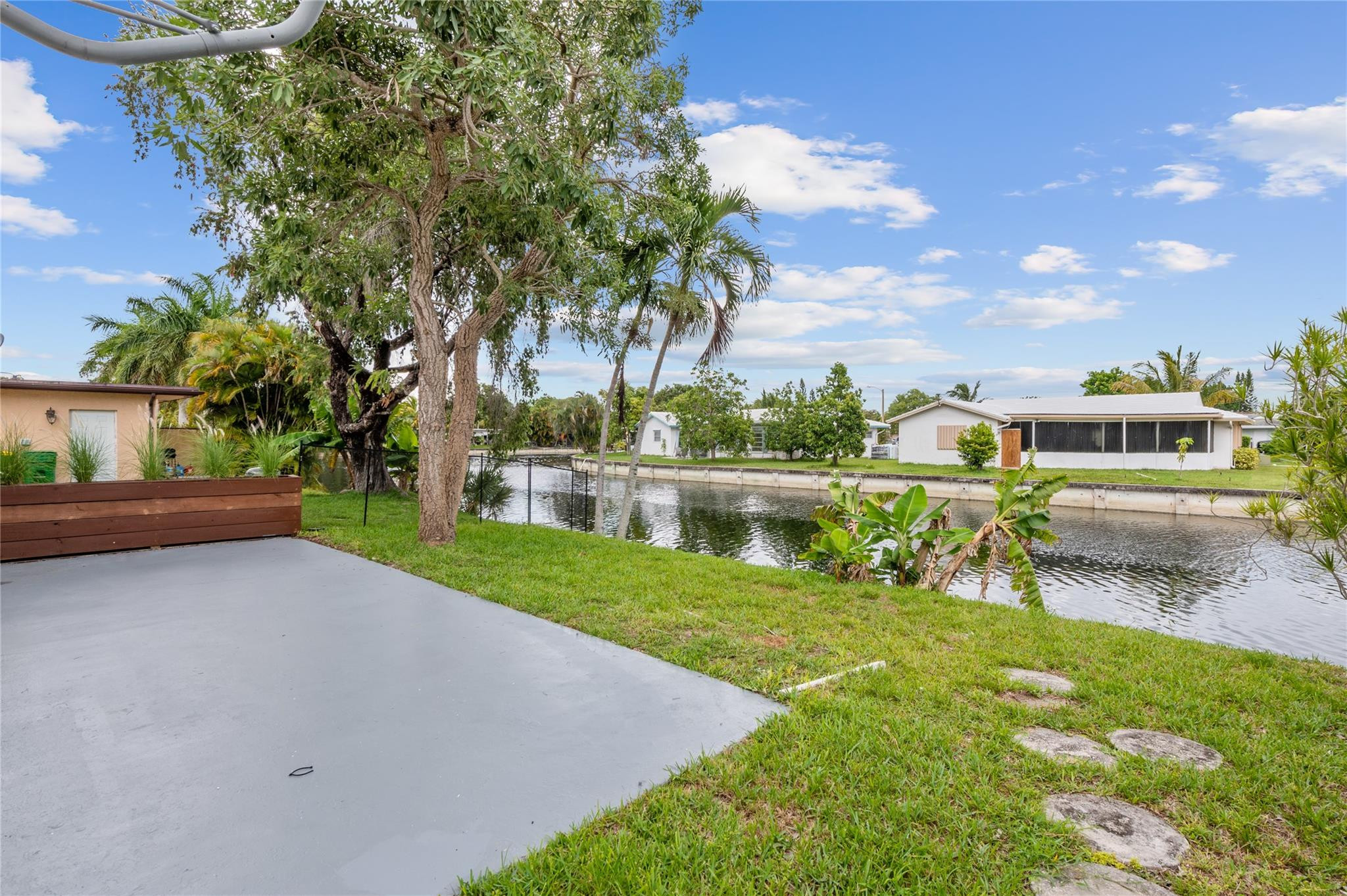 P R D Sub 76-5 B - Residential Lease