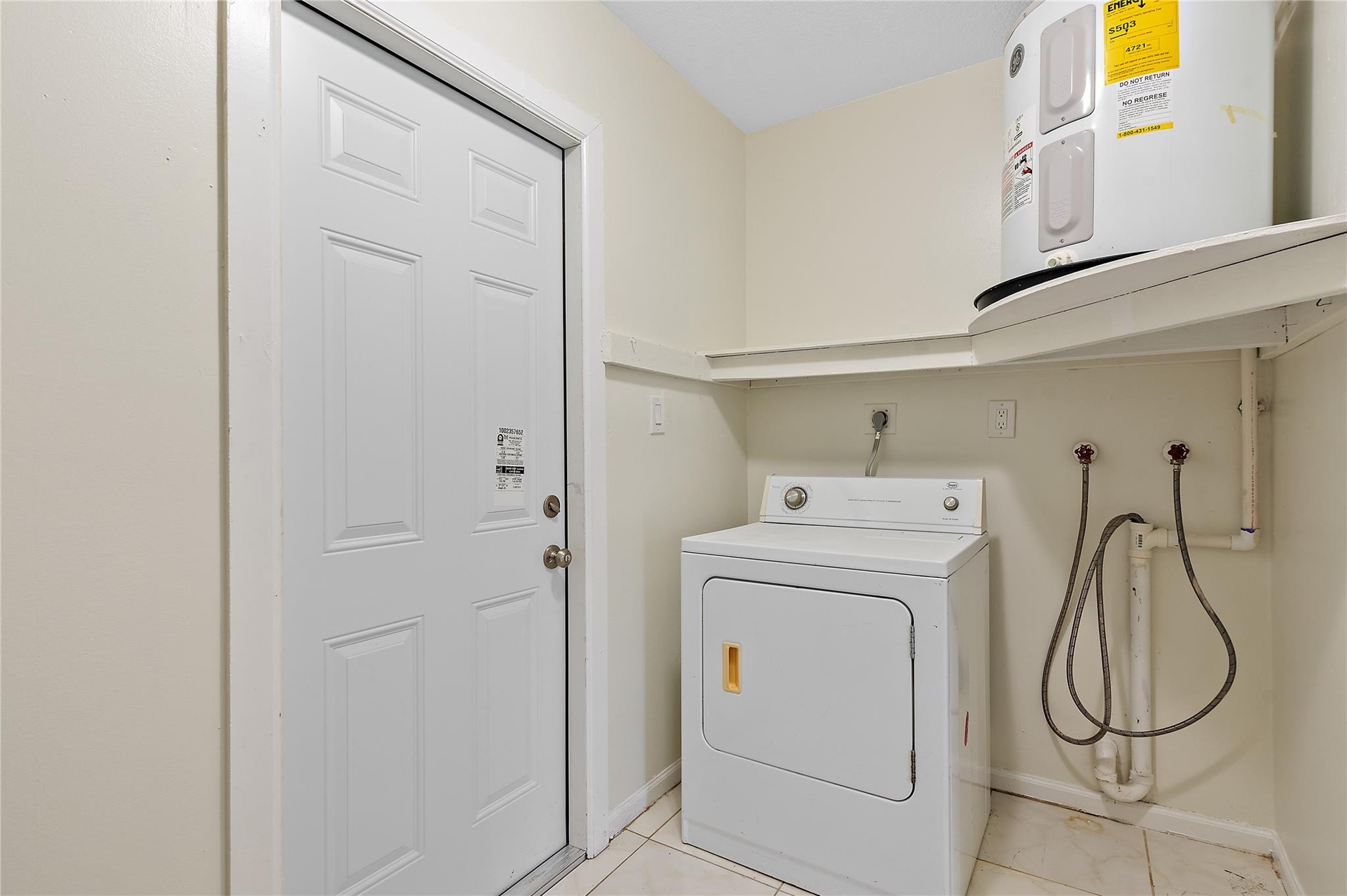 P R D Sub 76-5 B - Residential Lease