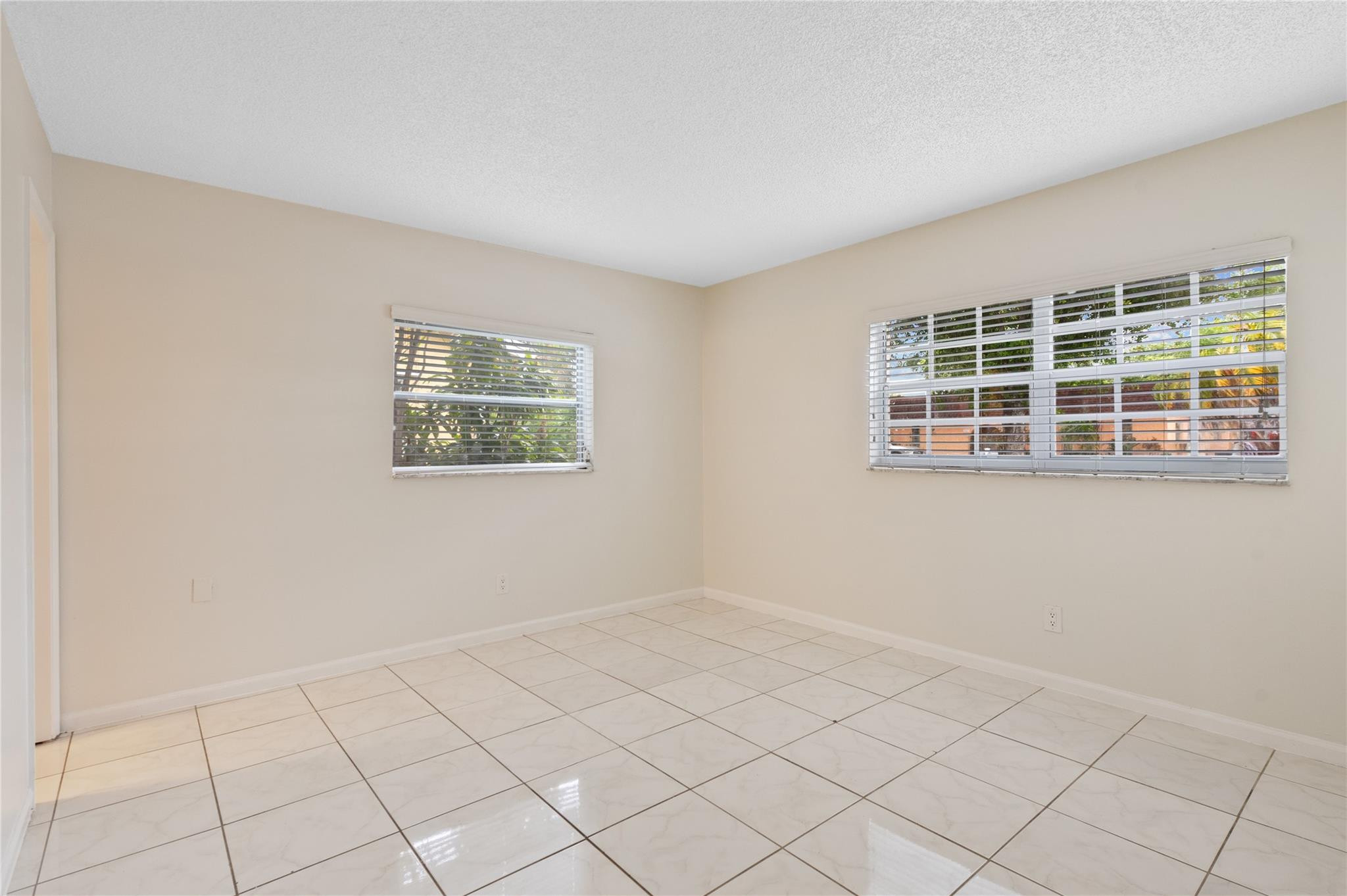 P R D Sub 76-5 B - Residential Lease