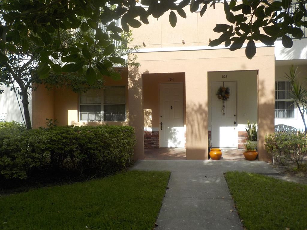 Photo of 10320 SW Stephanie Way #7104, Port Saint Lucie, FL 34987 (MLS # R10743730)