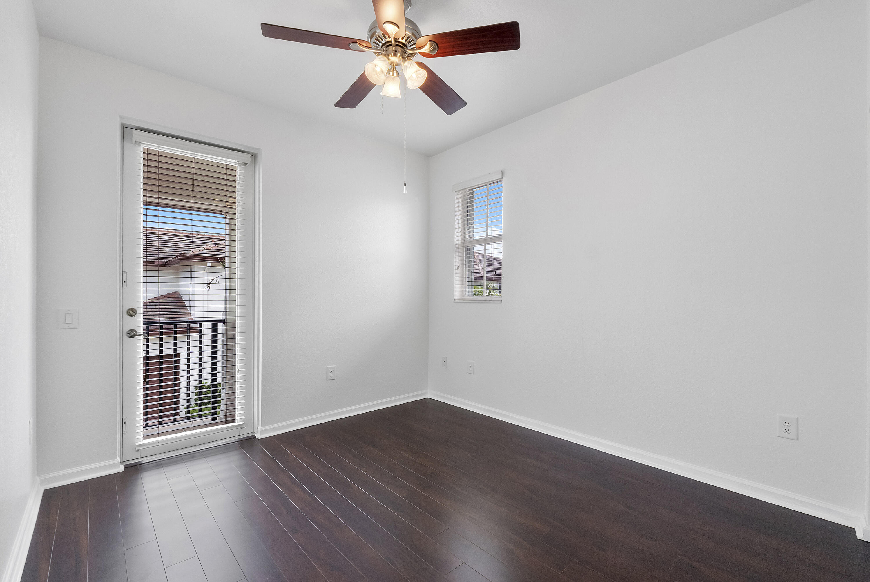 PALOMA LAKES CONDOMINIUM NO 1 - Residential