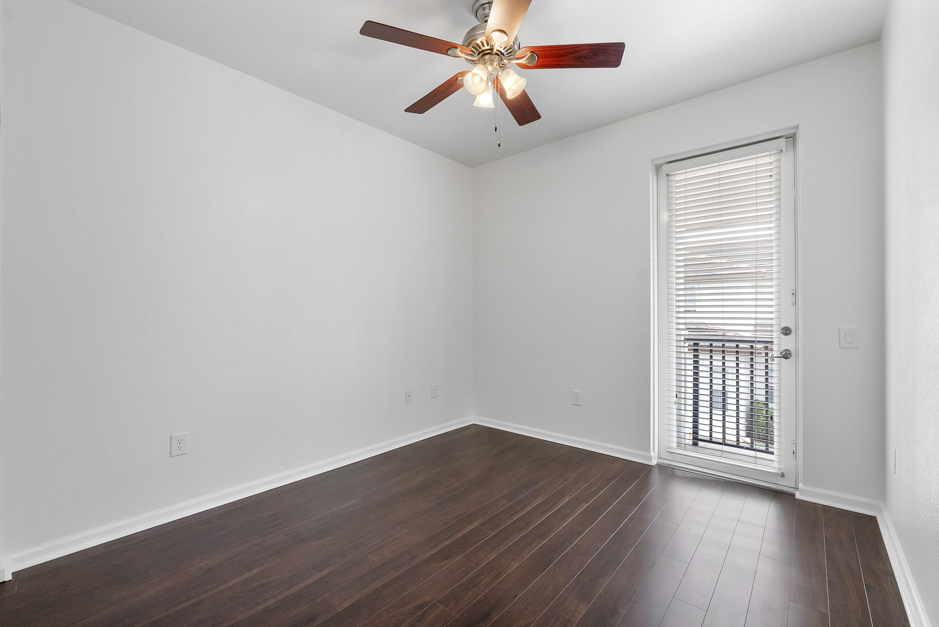 PALOMA LAKES CONDOMINIUM NO 1 - Residential