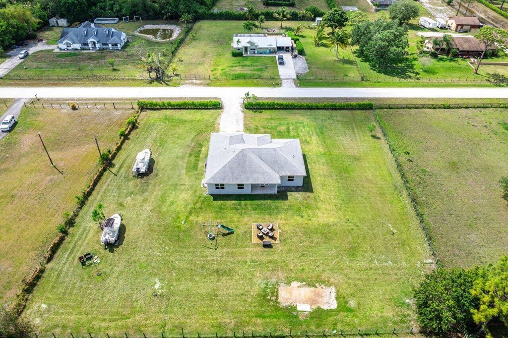 Photo of 13215 75th Lane N, West Palm Beach, FL 33412 (MLS # R11079397)