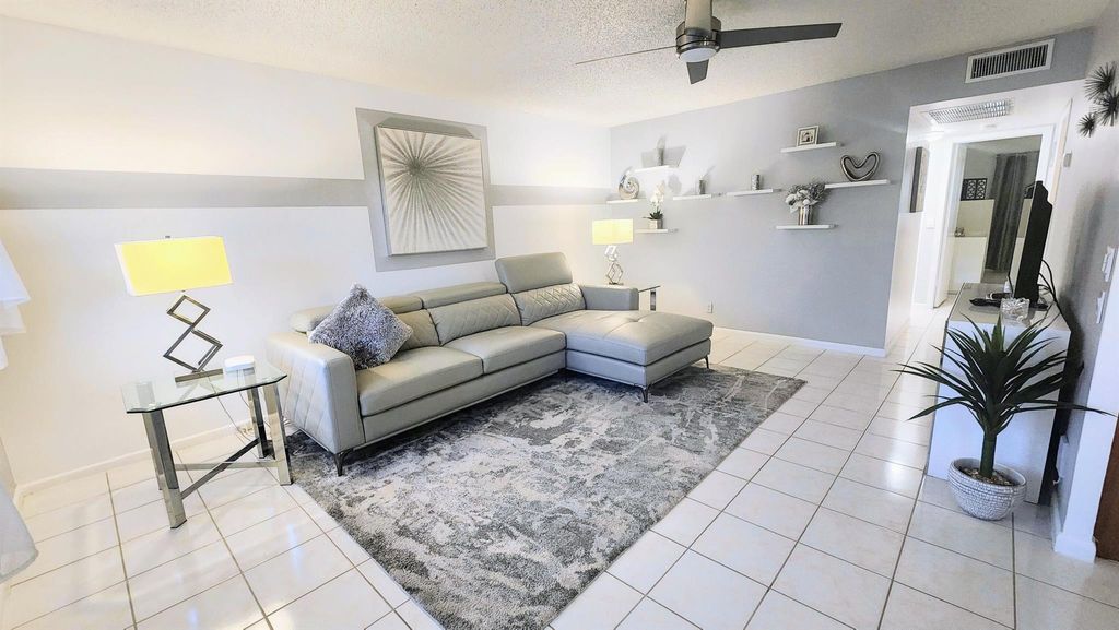 Photo of 2059 Guildford D, Boca Raton, FL 33434 (MLS # R10939888)