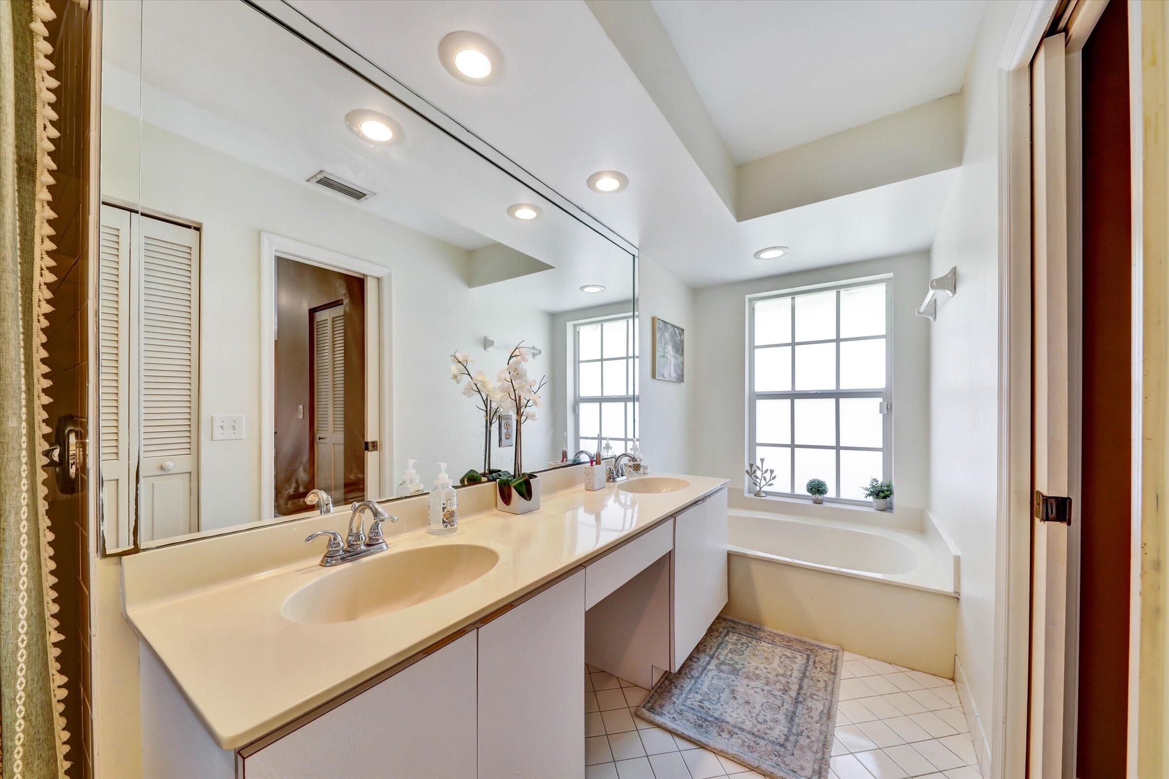 GEORGETOWN AT EAGLE TRACE - Residential