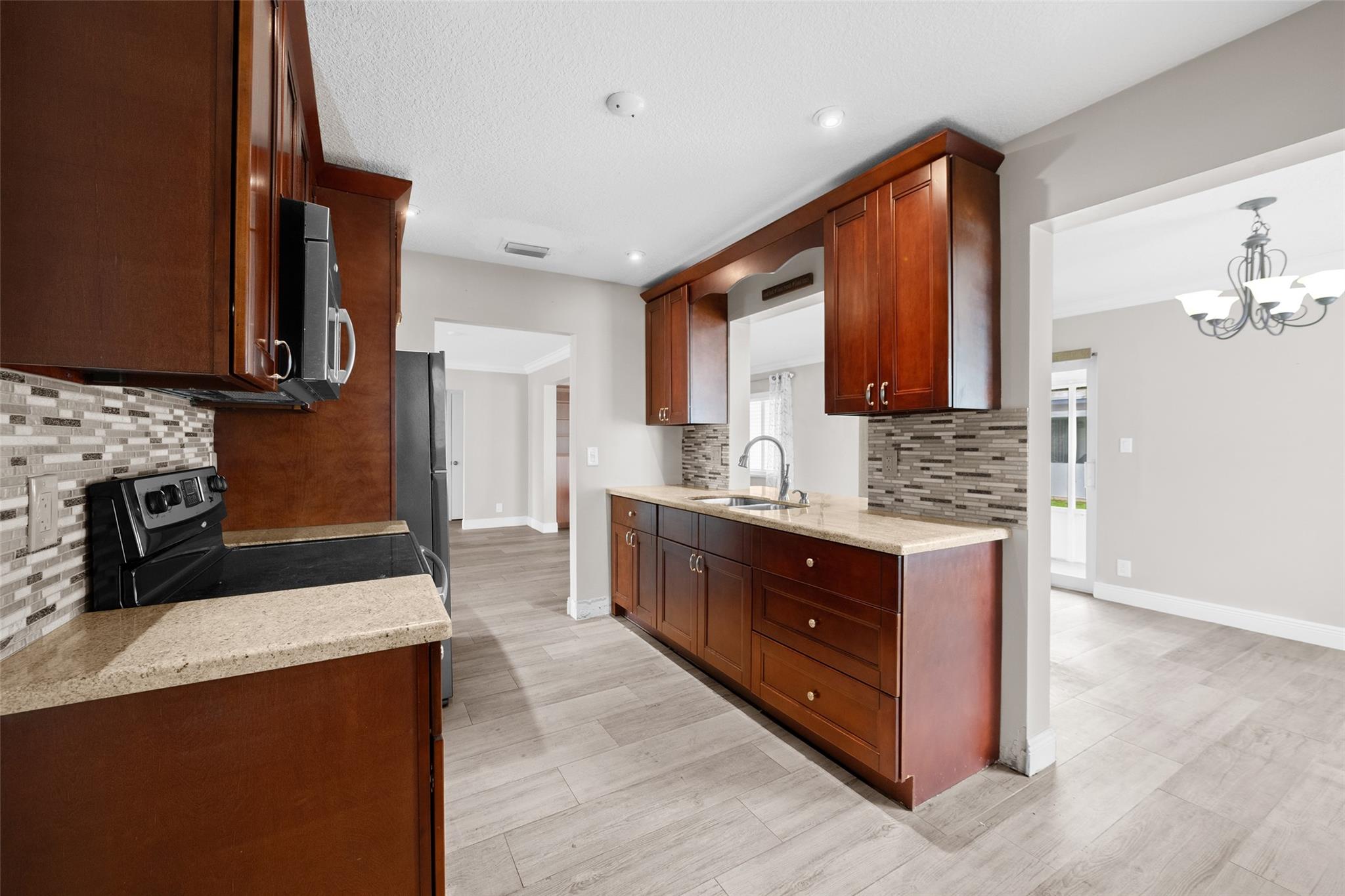 Lauderdale West - Residential