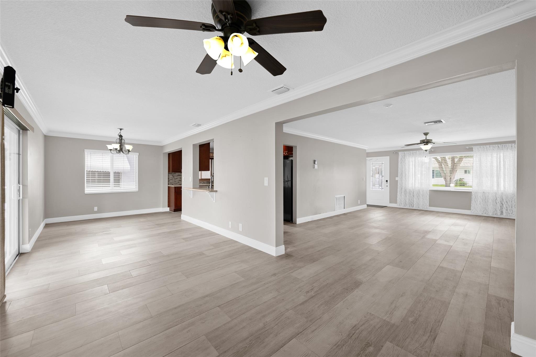 Lauderdale West - Residential