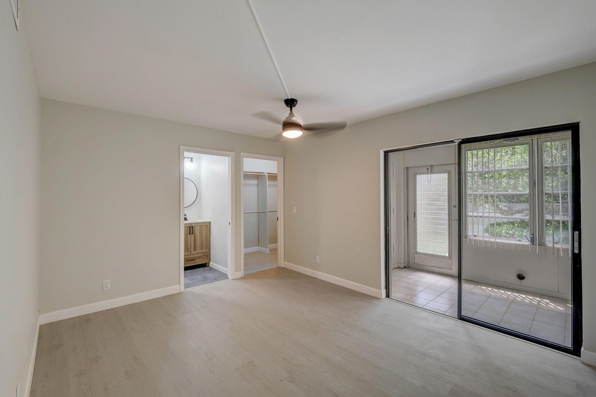 KINGS POINT CAPRI CONDOS - Residential