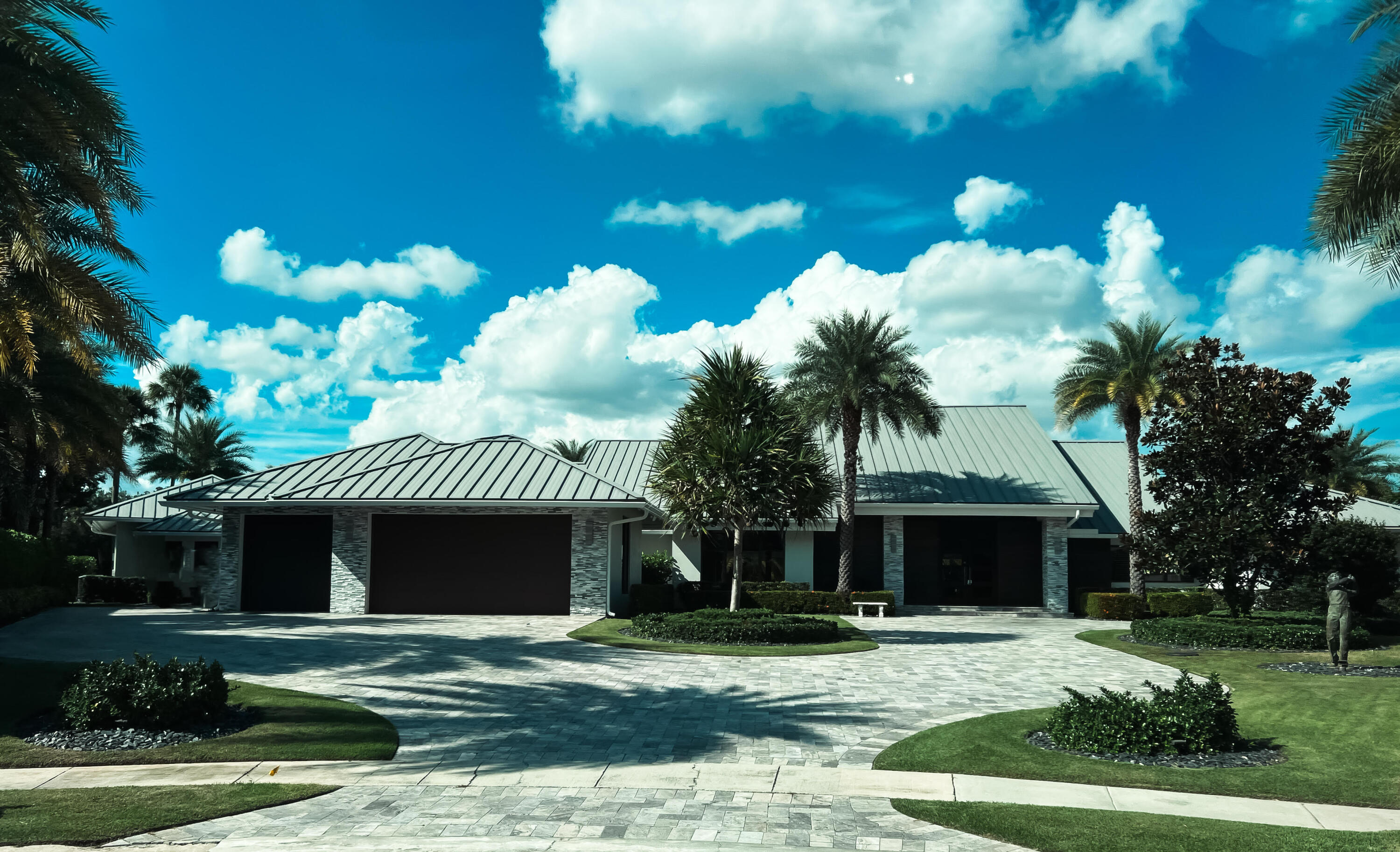 Delaire Country Club - Residential