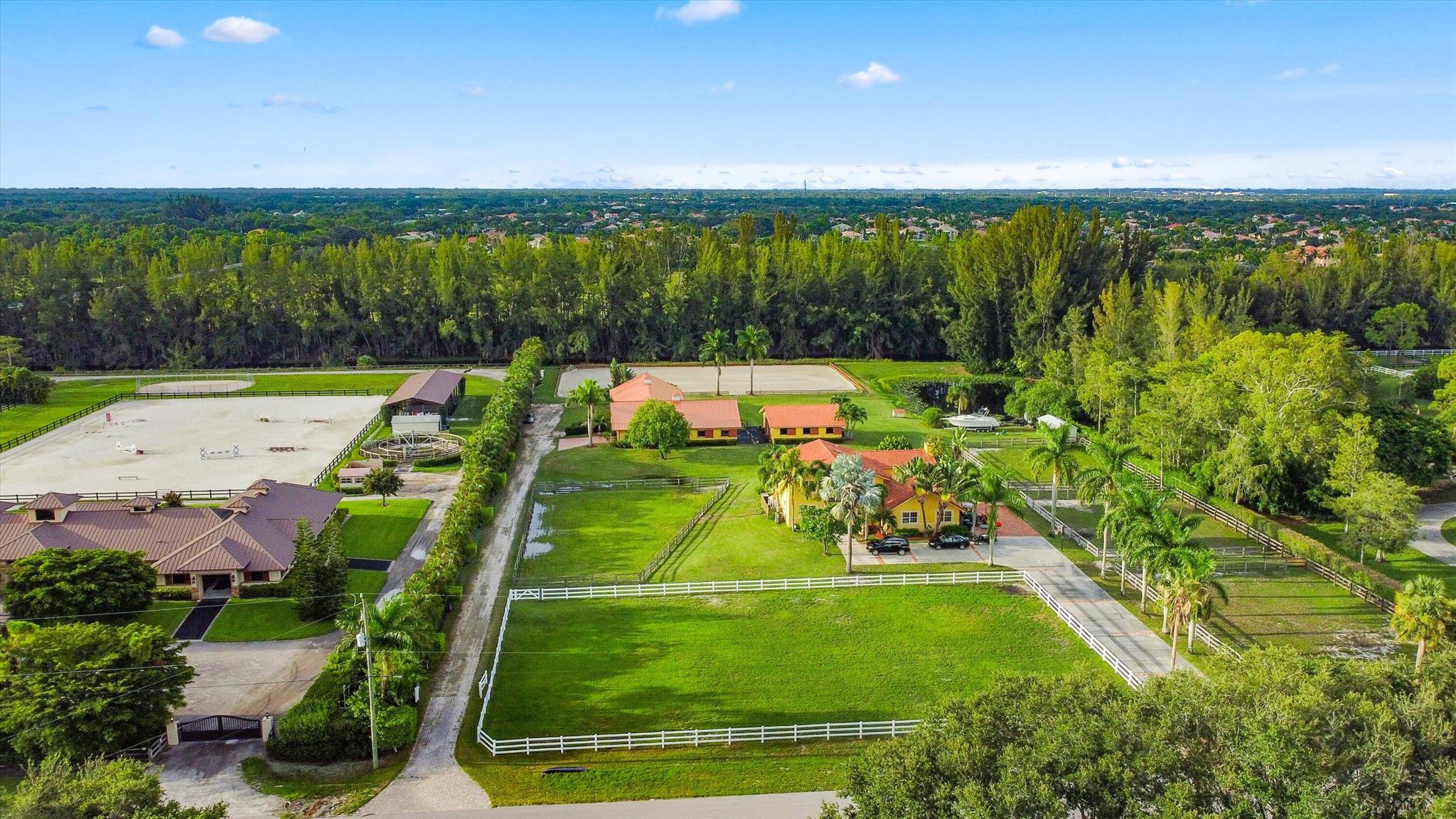 HOMELAND - Residential Lease