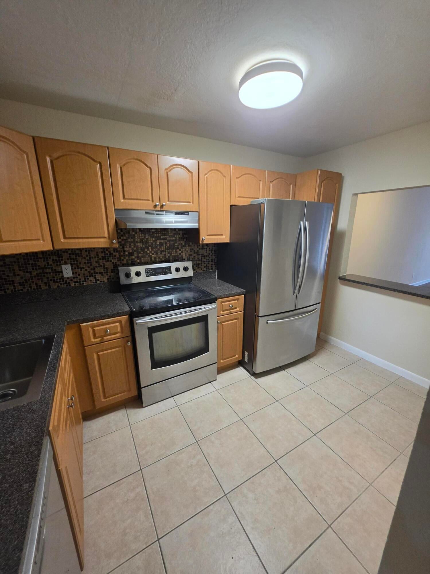 Properties 2715818198