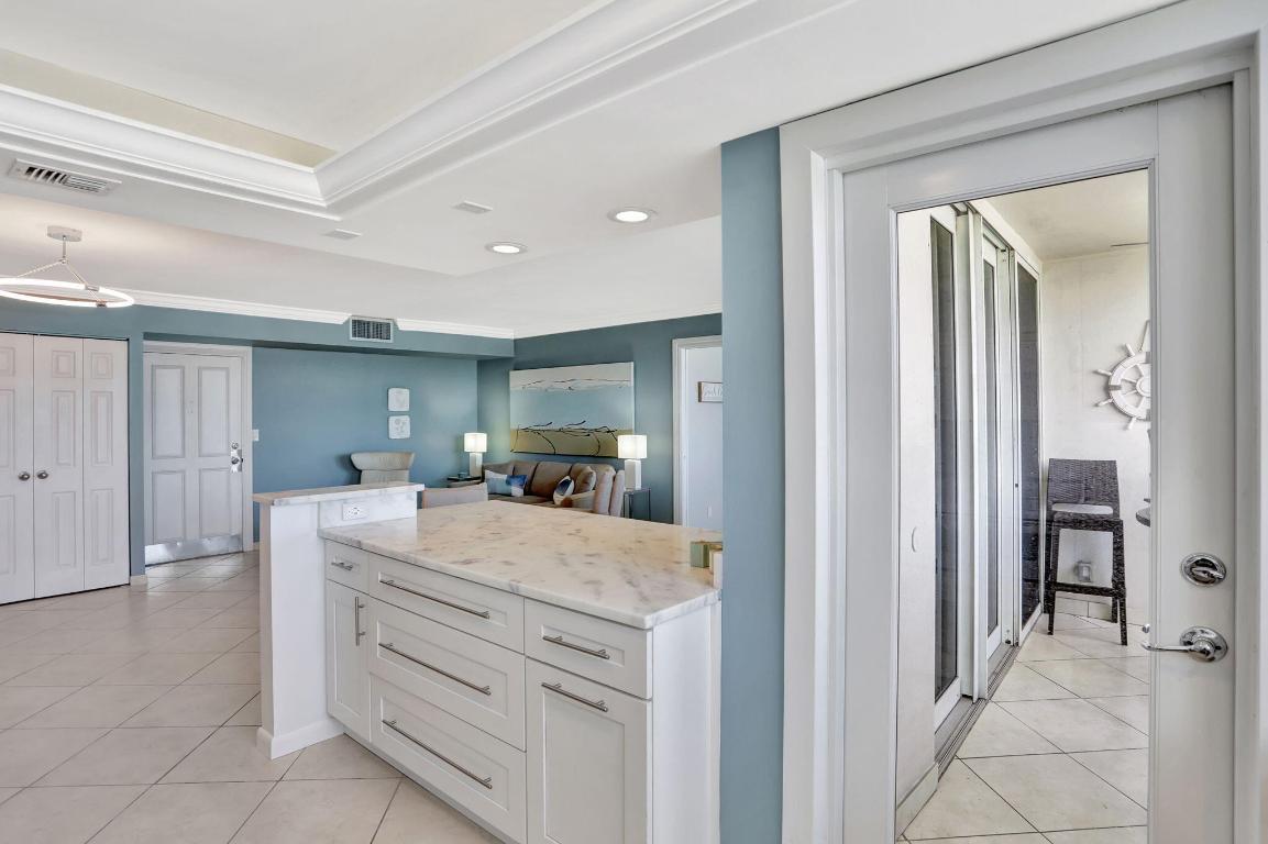 PORT DE MER CONDO - Residential