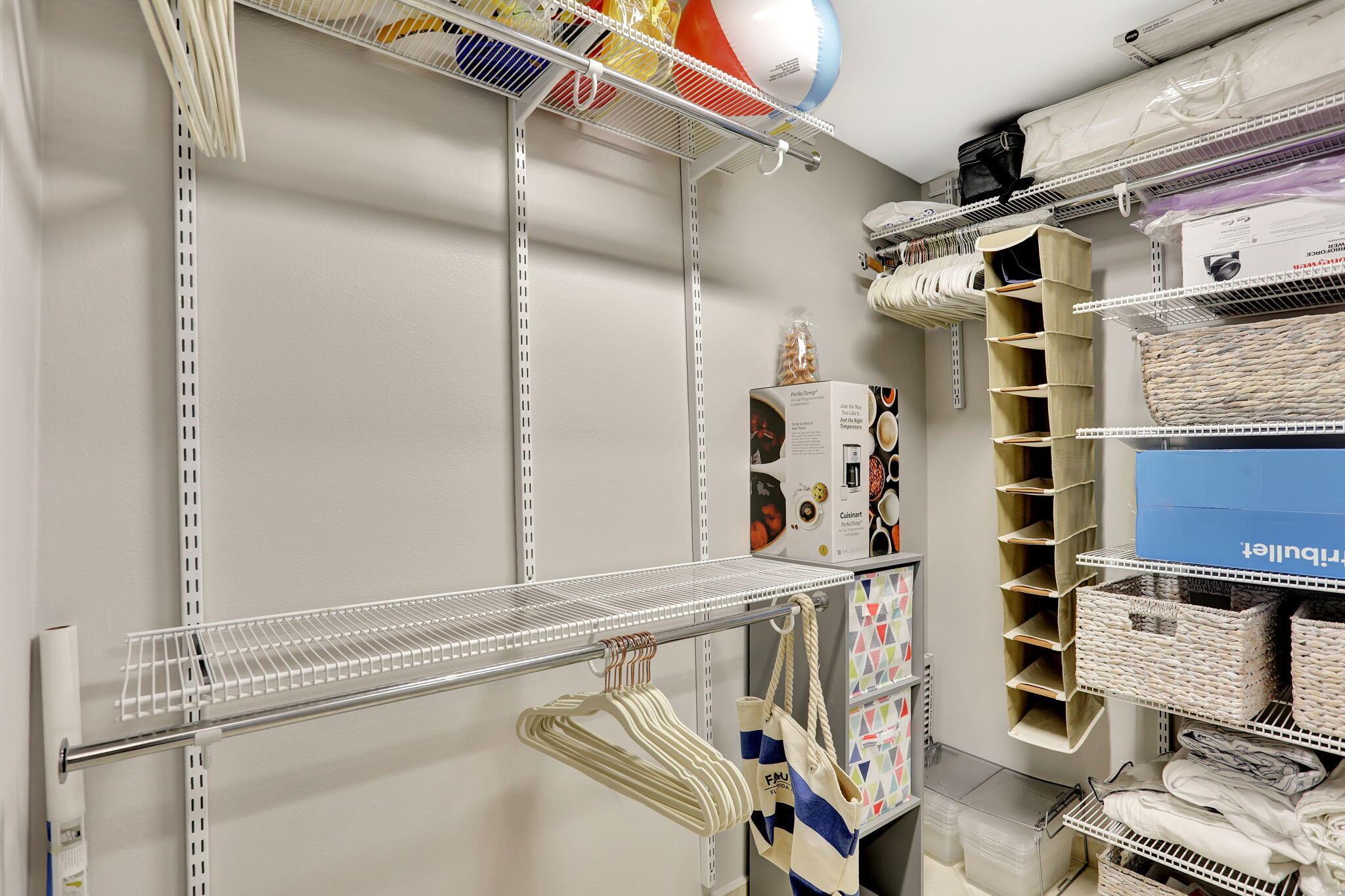 PORT DE MER CONDO - Residential