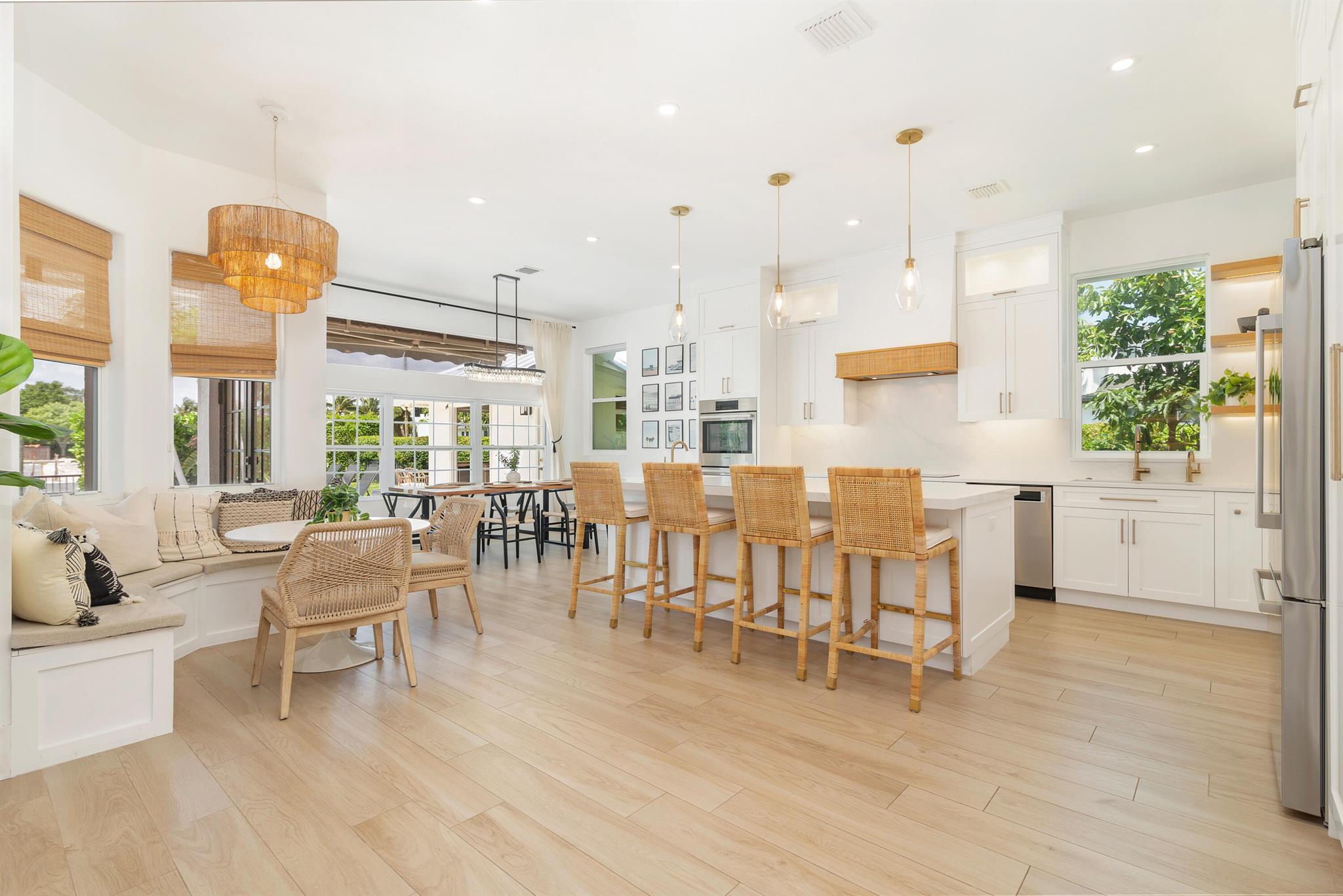 PIRATES COVE - Residential