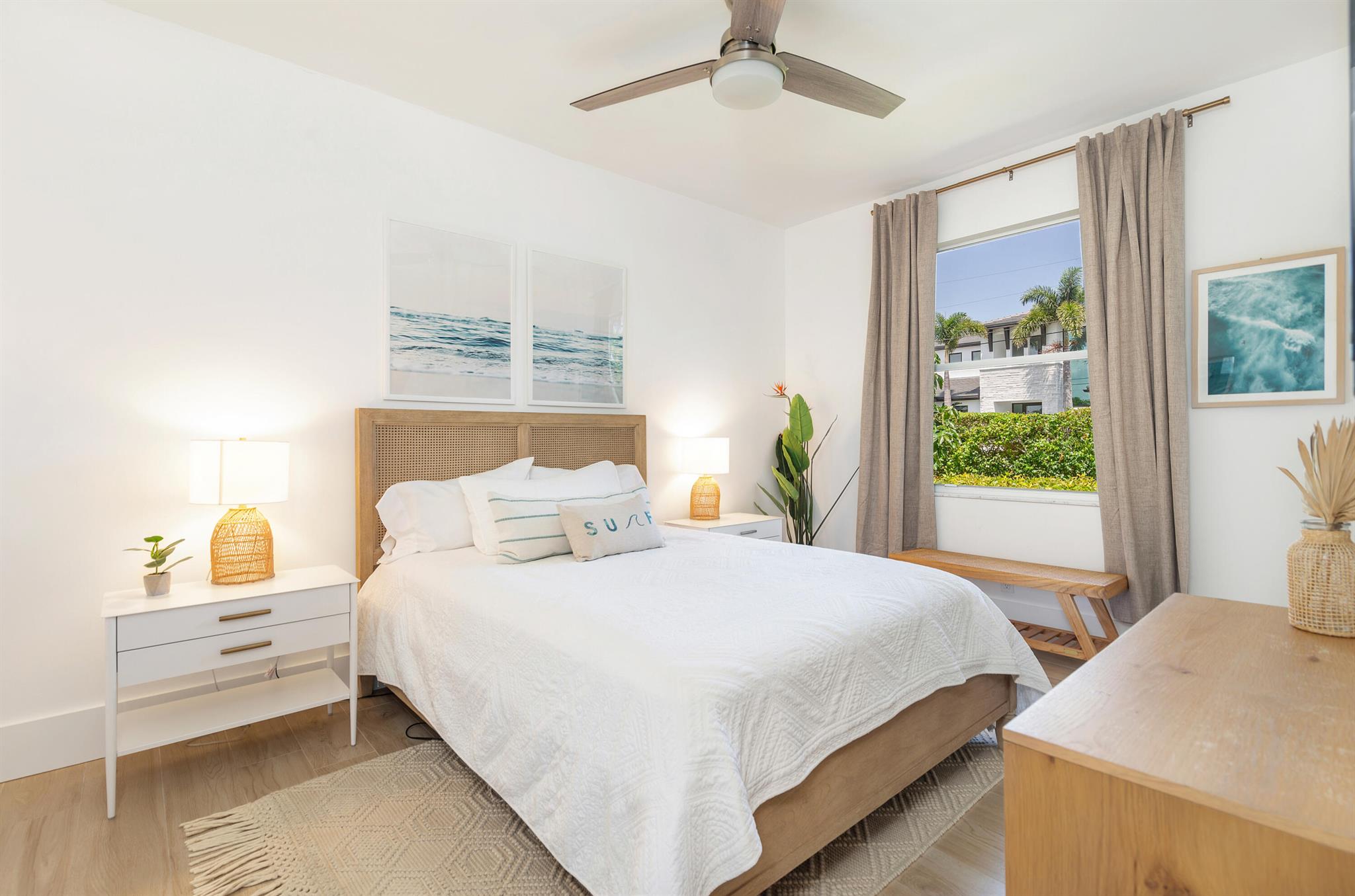 PIRATES COVE - Residential