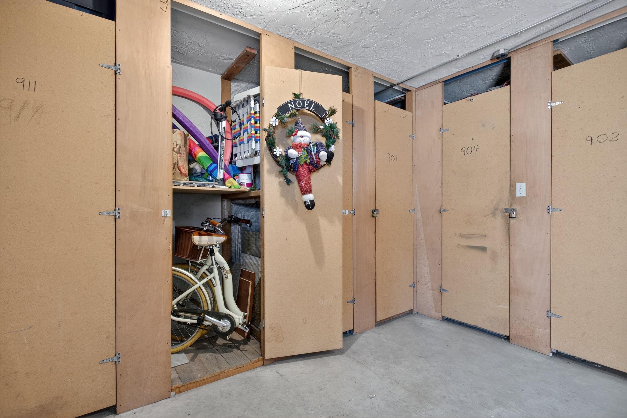 Palm Aire Country Club #4 - Residential