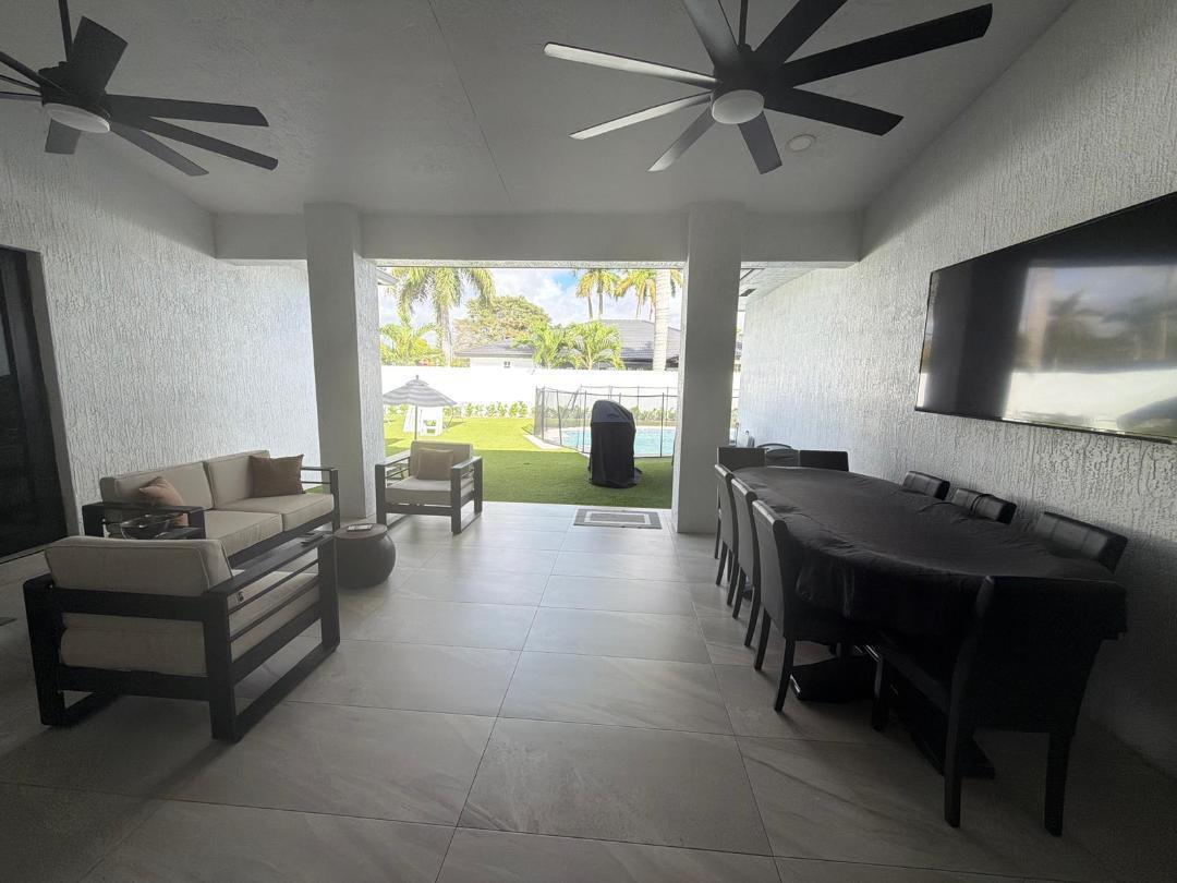 LE CHELLE ESTATES - Residential