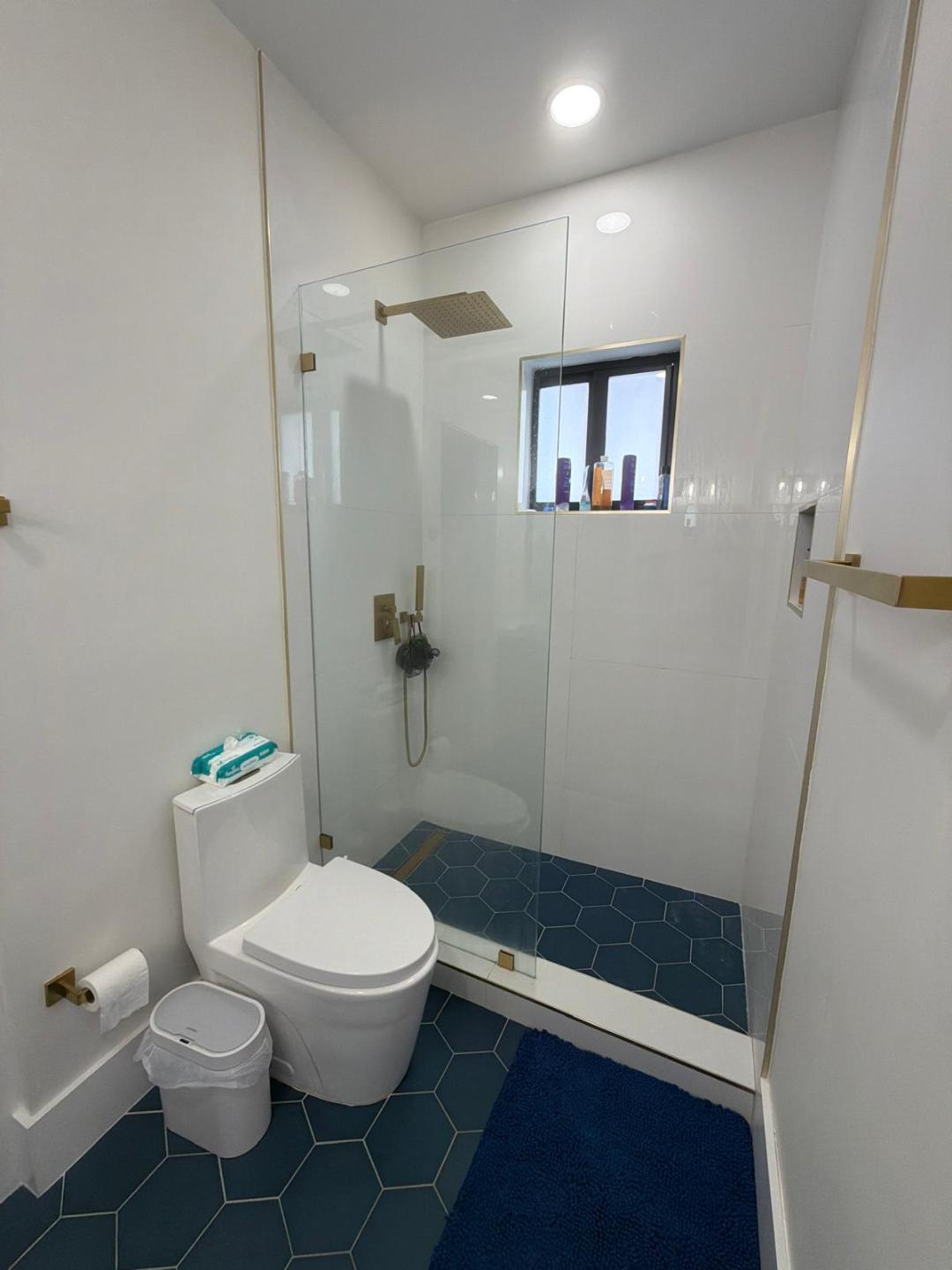 LE CHELLE ESTATES - Residential