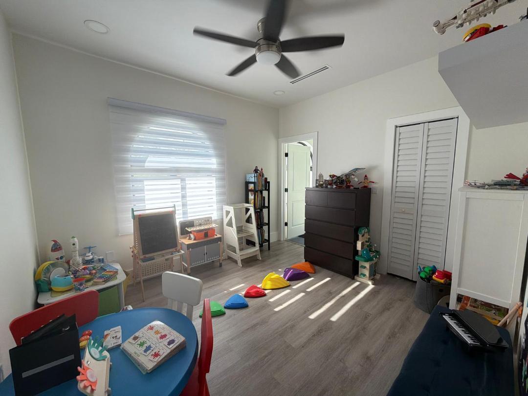 LE CHELLE ESTATES - Residential