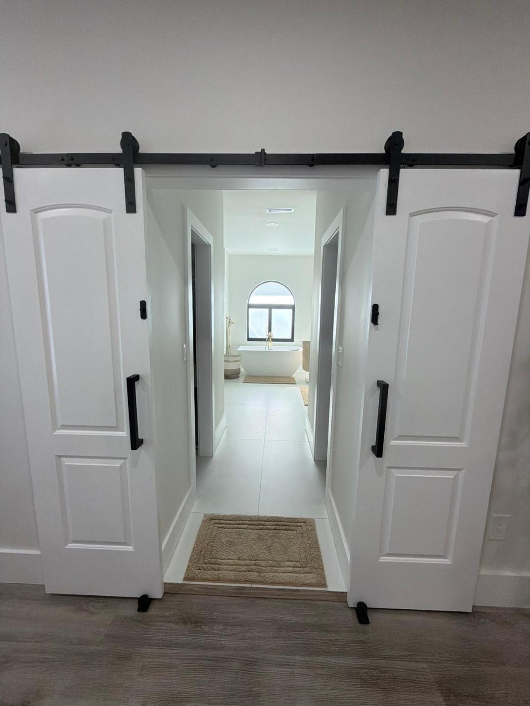 LE CHELLE ESTATES - Residential