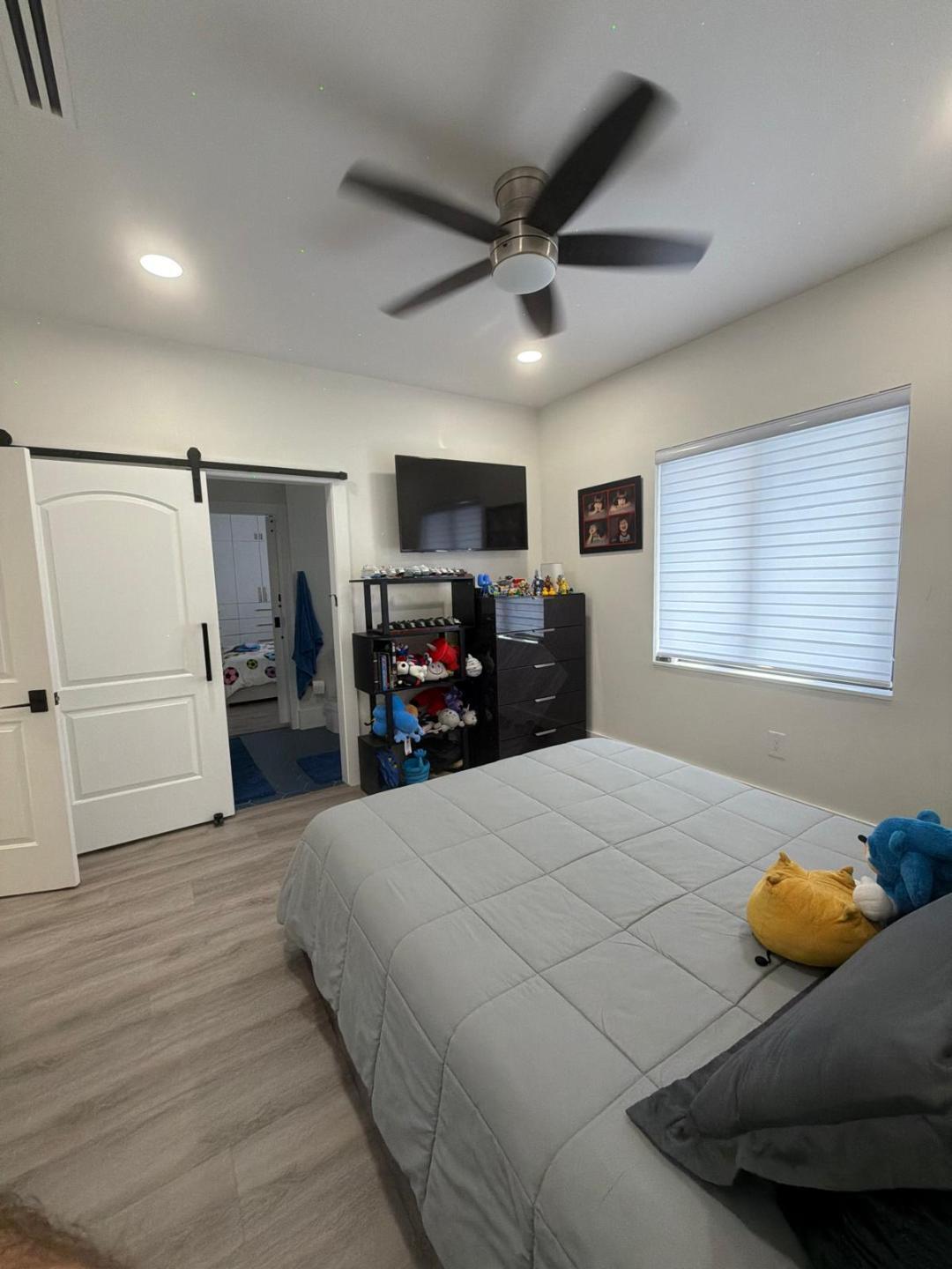 LE CHELLE ESTATES - Residential