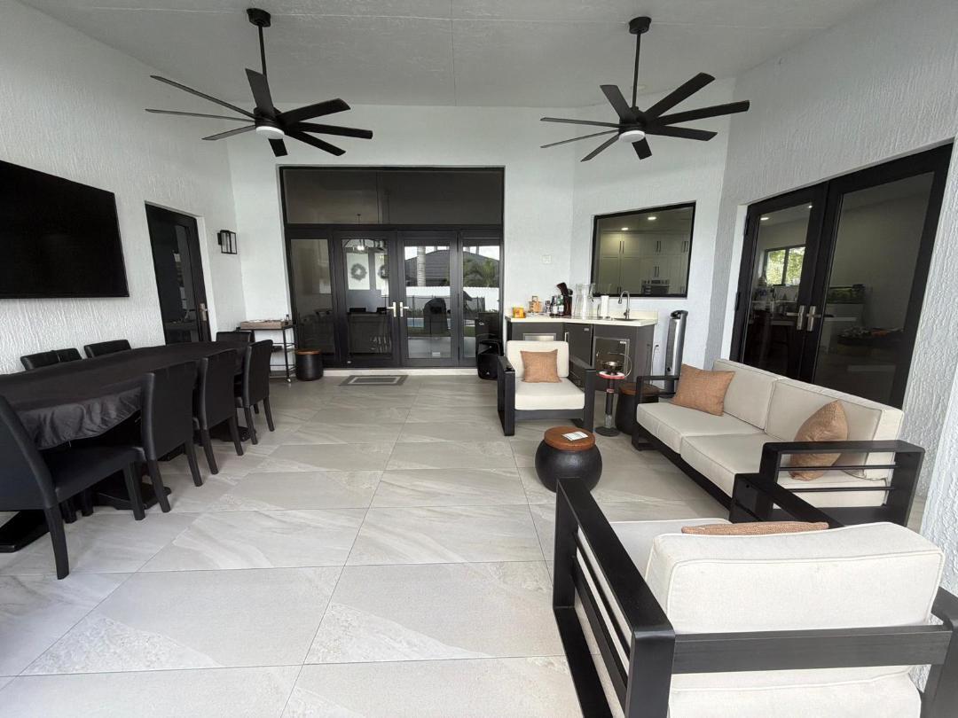 LE CHELLE ESTATES - Residential