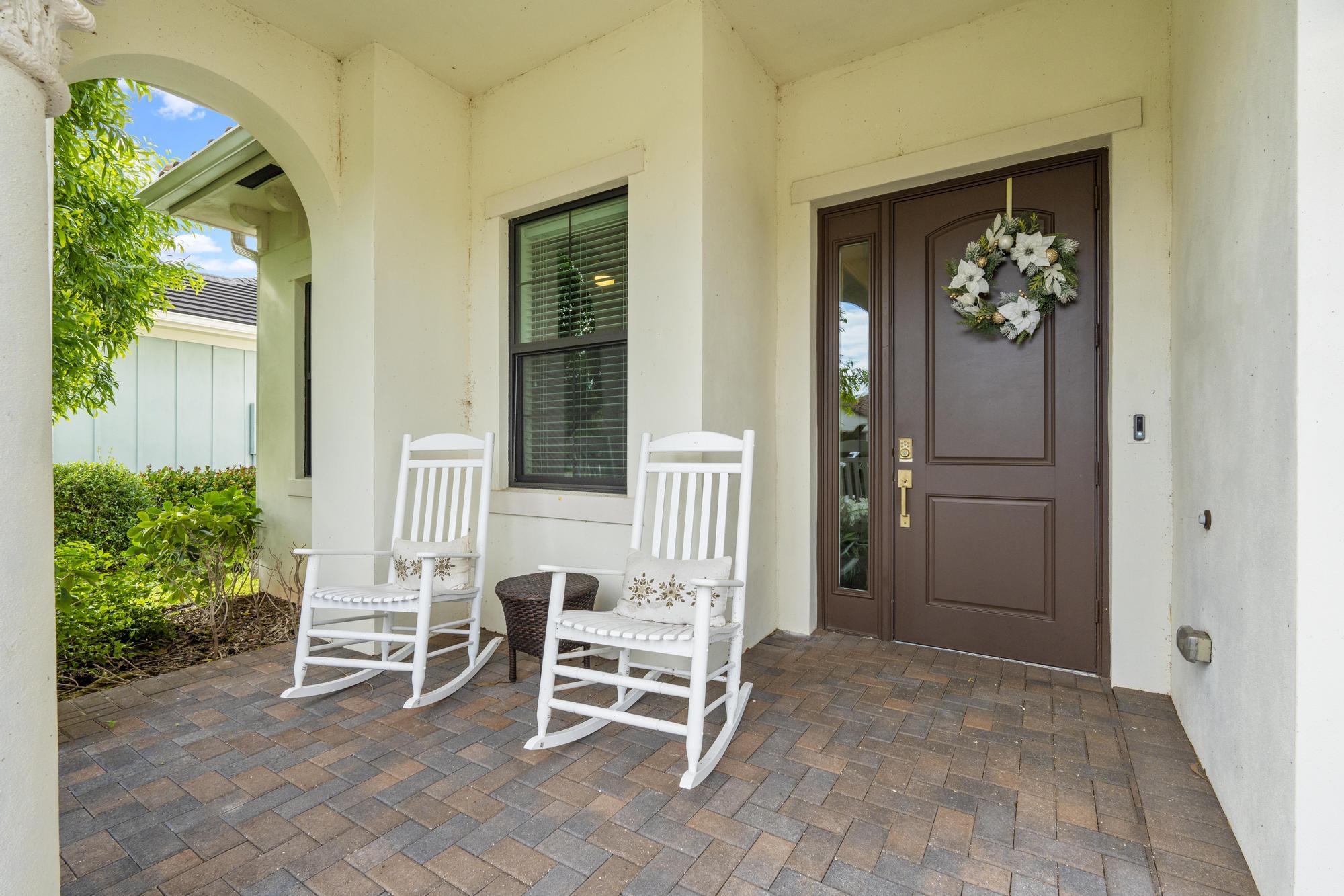 1025 Sterling Pine Place Place