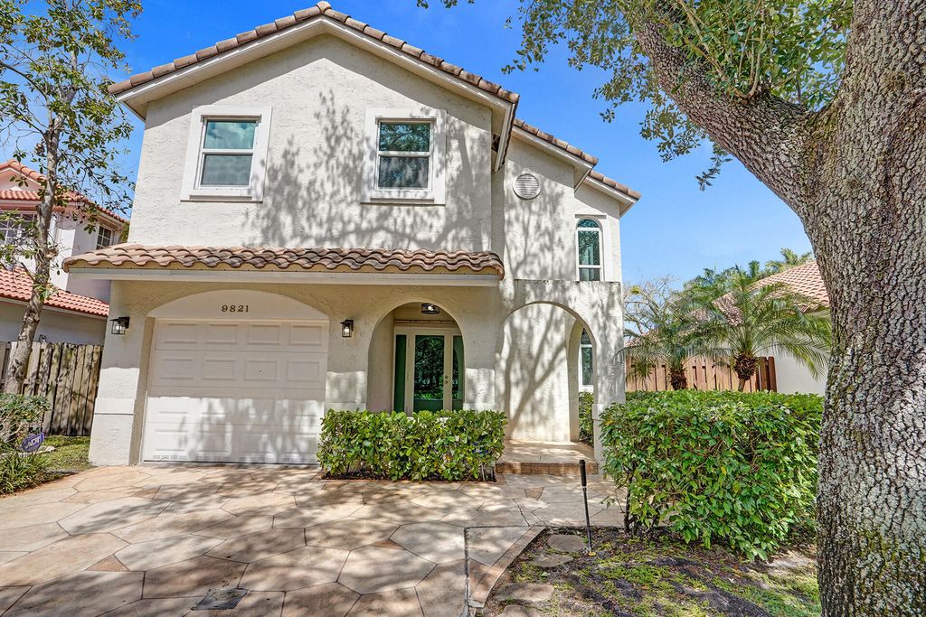 Photo of 9821 NW 5th Place, Plantation, FL 33324 (MLS # B26013654)