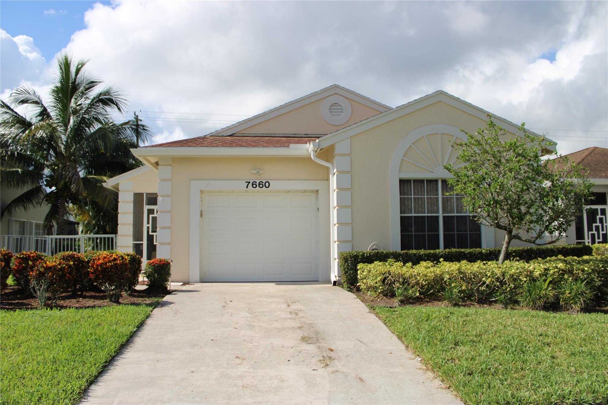 Pine Ridge At Delray Beac - Residential