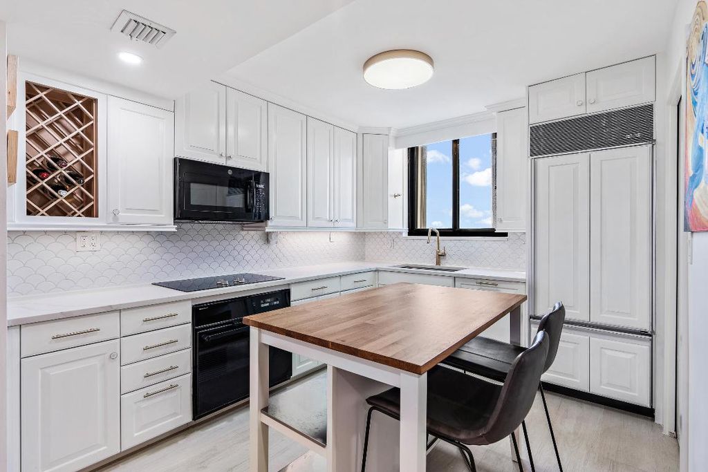 Photo of 400 Ocean Trail Way #610, Jupiter, FL 33477 (MLS # R10930316)