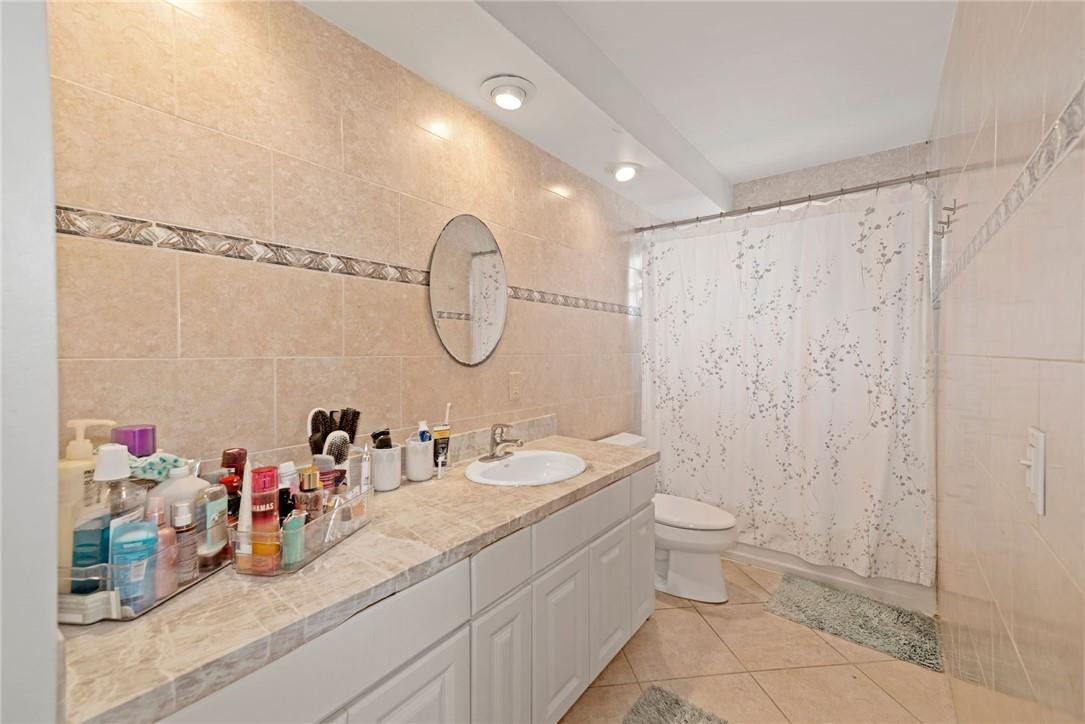 Royal Palm Villas - Residential