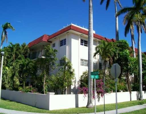 Royal Palm Villas - Residential