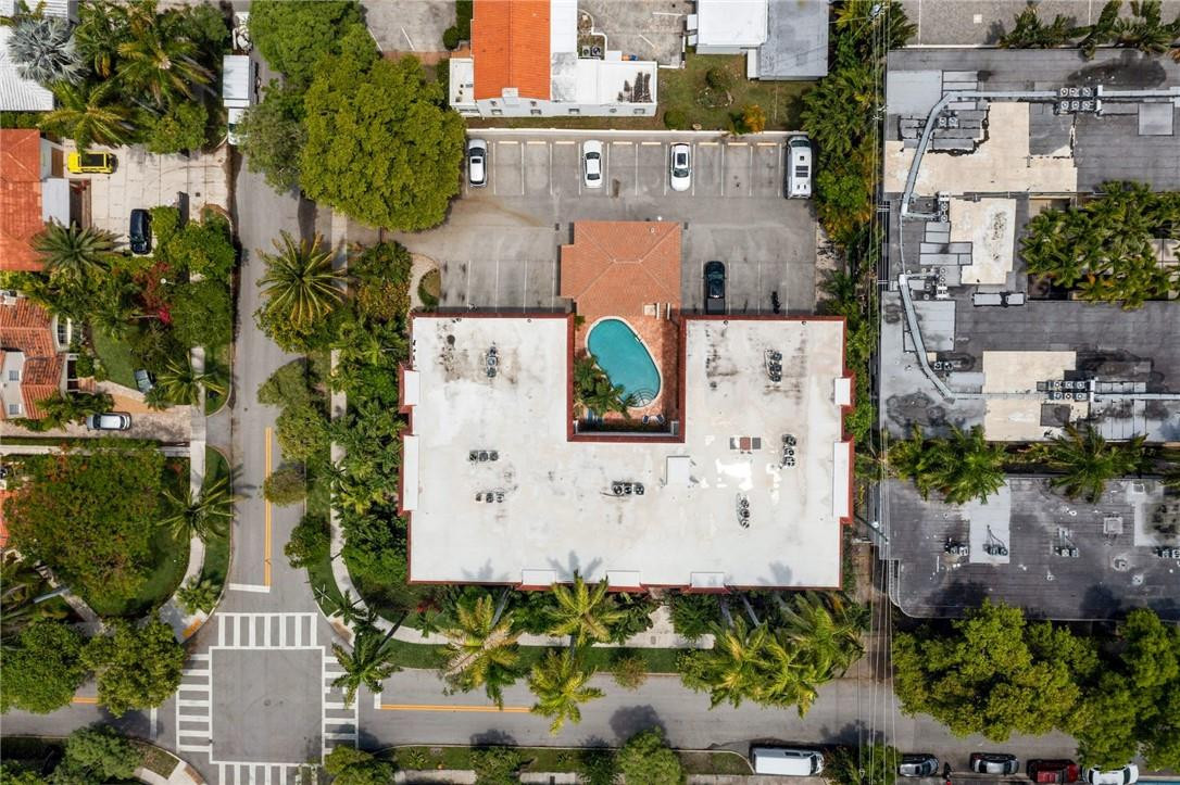 Royal Palm Villas - Residential